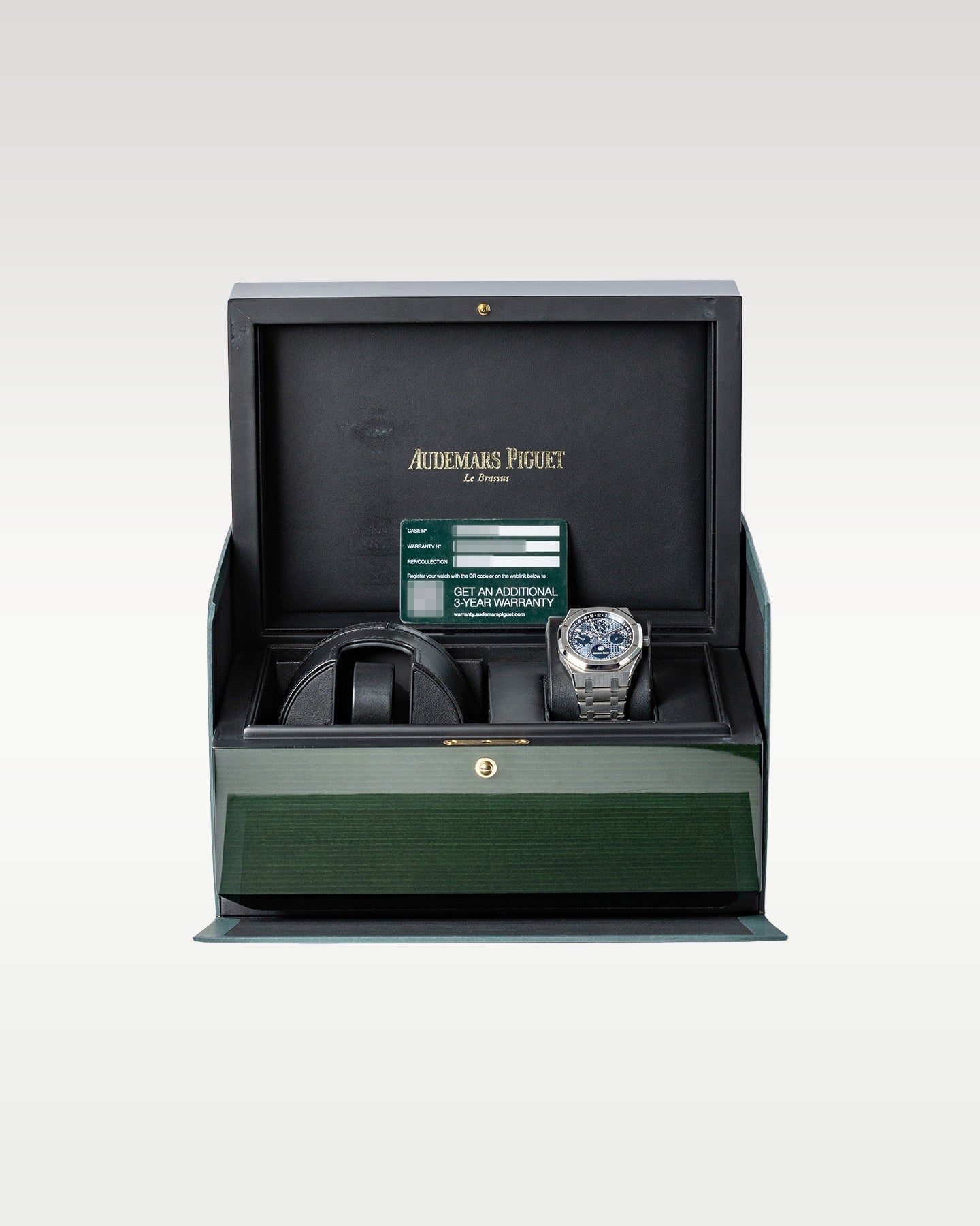 Blue AP Royal Oak Perpetual Calendar 26574ST.OO.1220ST.03 | Grand Caliber Watches