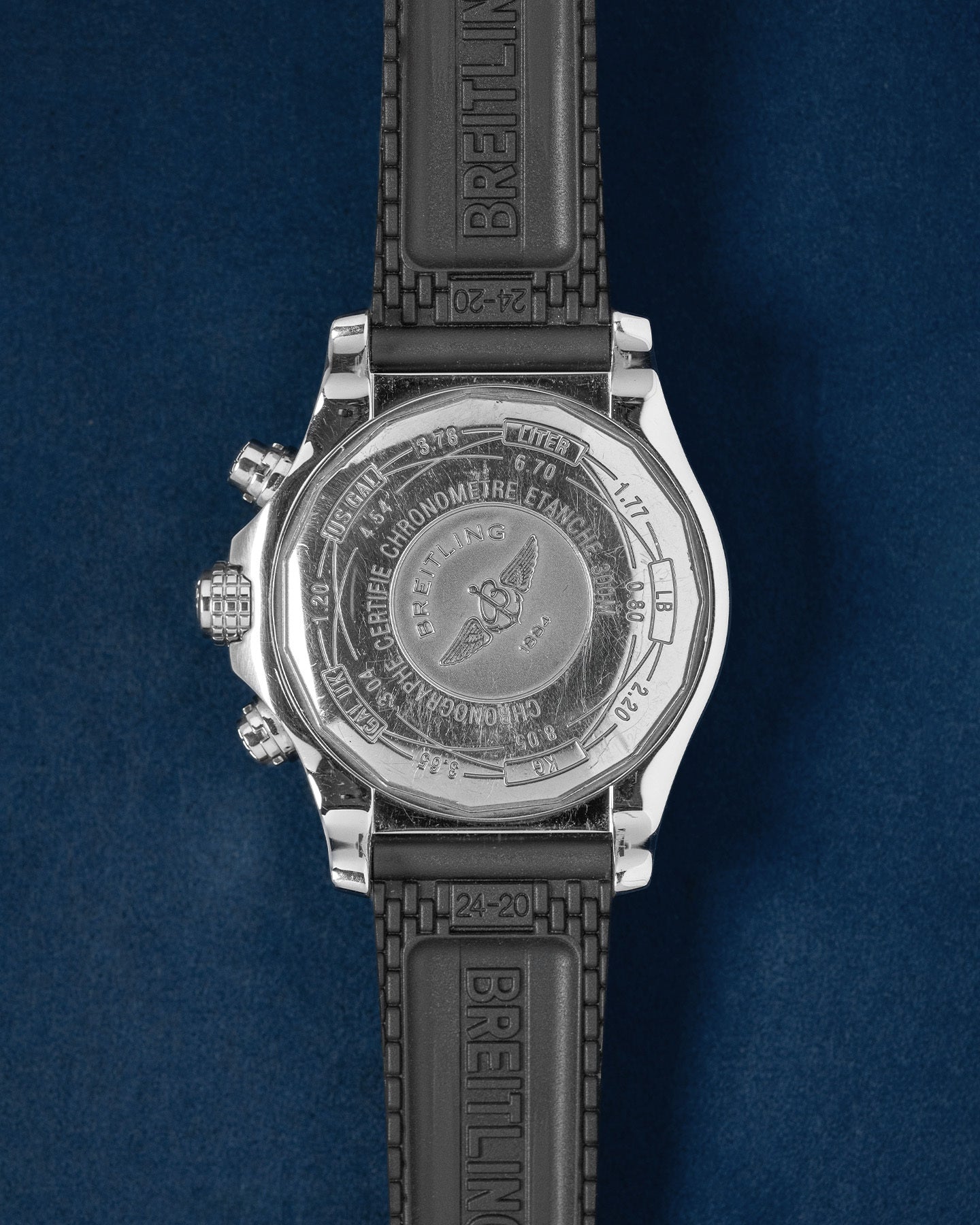 Breitling Super Avenger A13370