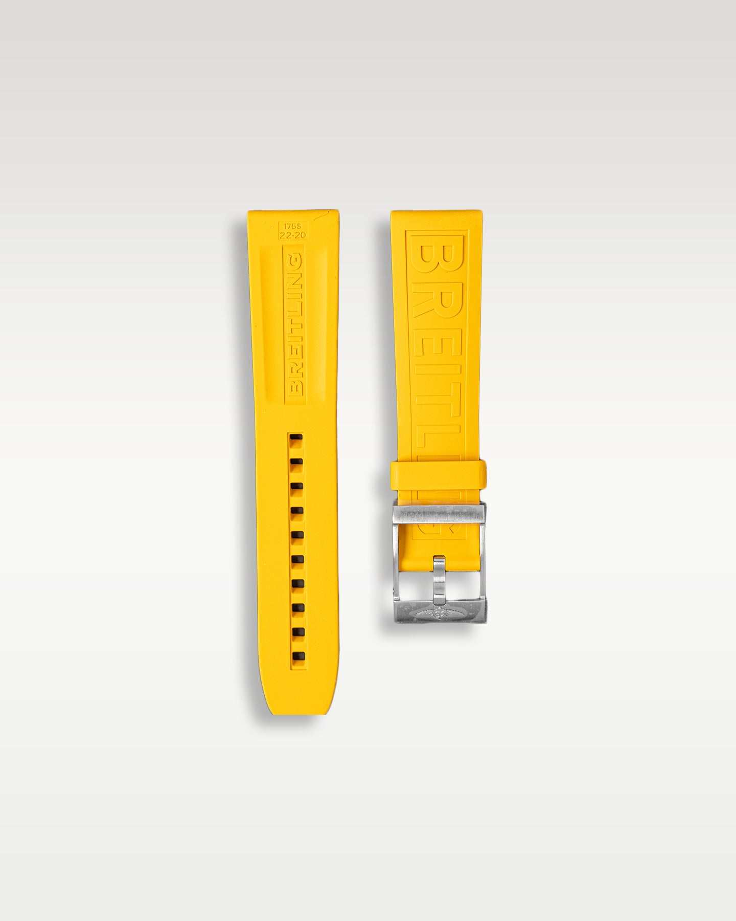 Breitling Superocean A137367