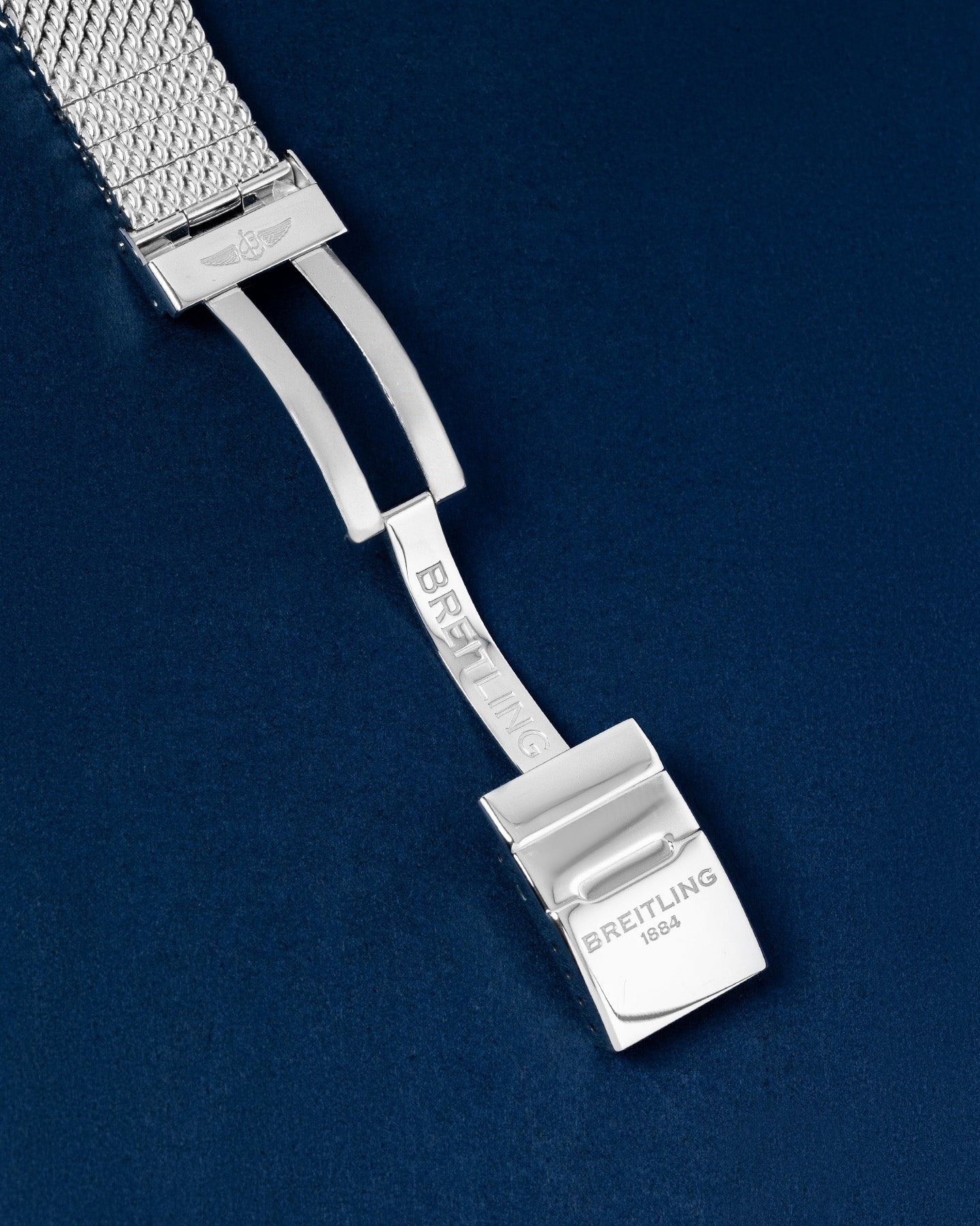 Breitling Superocean Heritage 11 42 AB2010