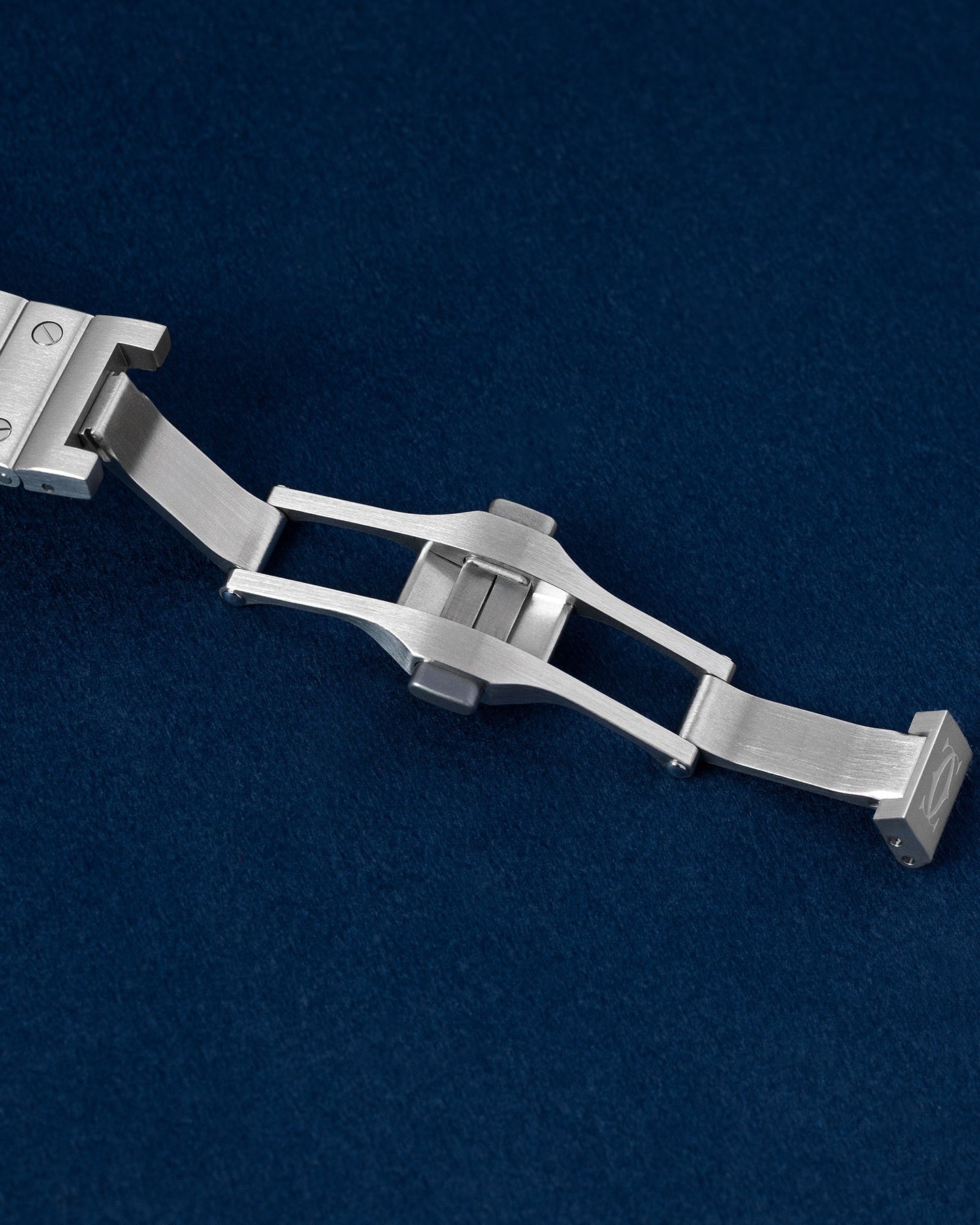 Medium Model Cartier Santos De Cartier WSSA0029 | Grand Caliber Watches