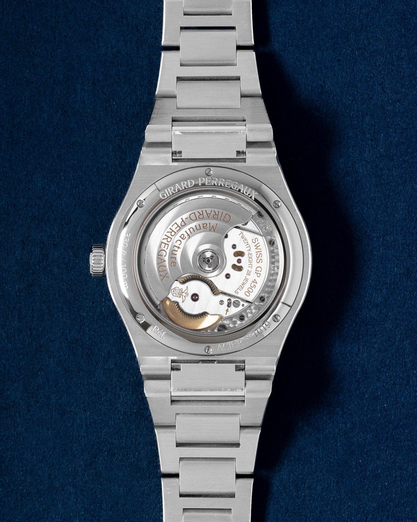 Girard Perregaux Laureato 81010