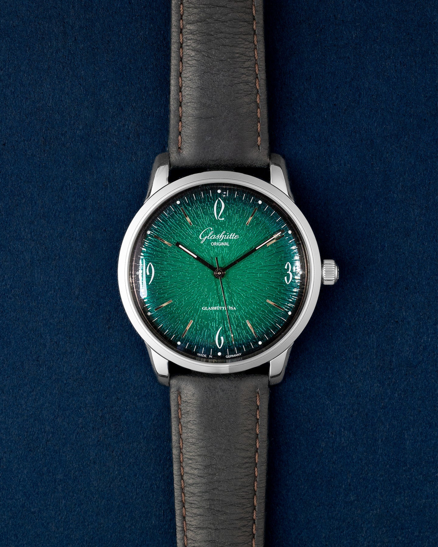 Glashutte Sixties 1.39.52.03.02.04