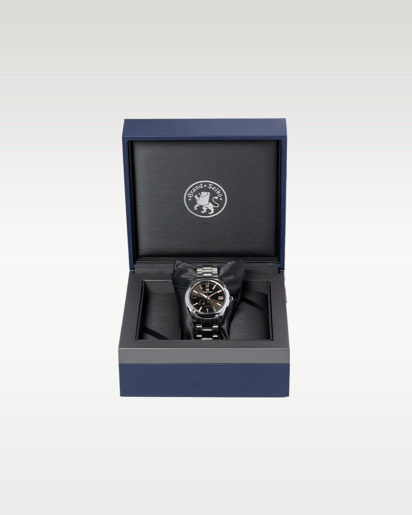 2023 Grand Seiko Boutique Hertiage Collection SBGA401 Watch | Grand Caliber