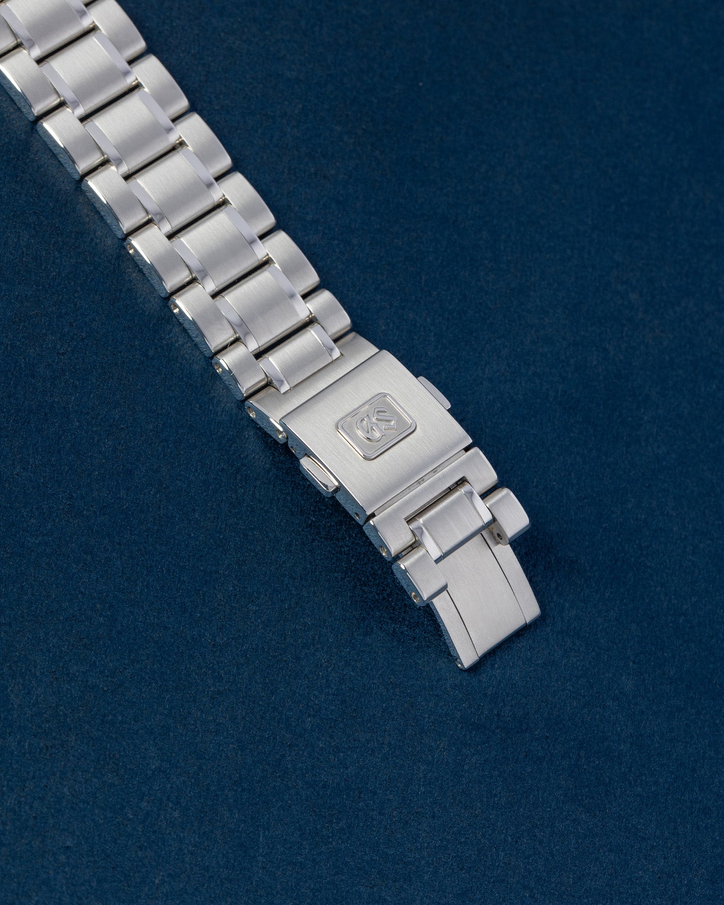 Limited Edition Steel Grand Seiko Spring Drive SBGA387 Kira-Zuri Dial Watch