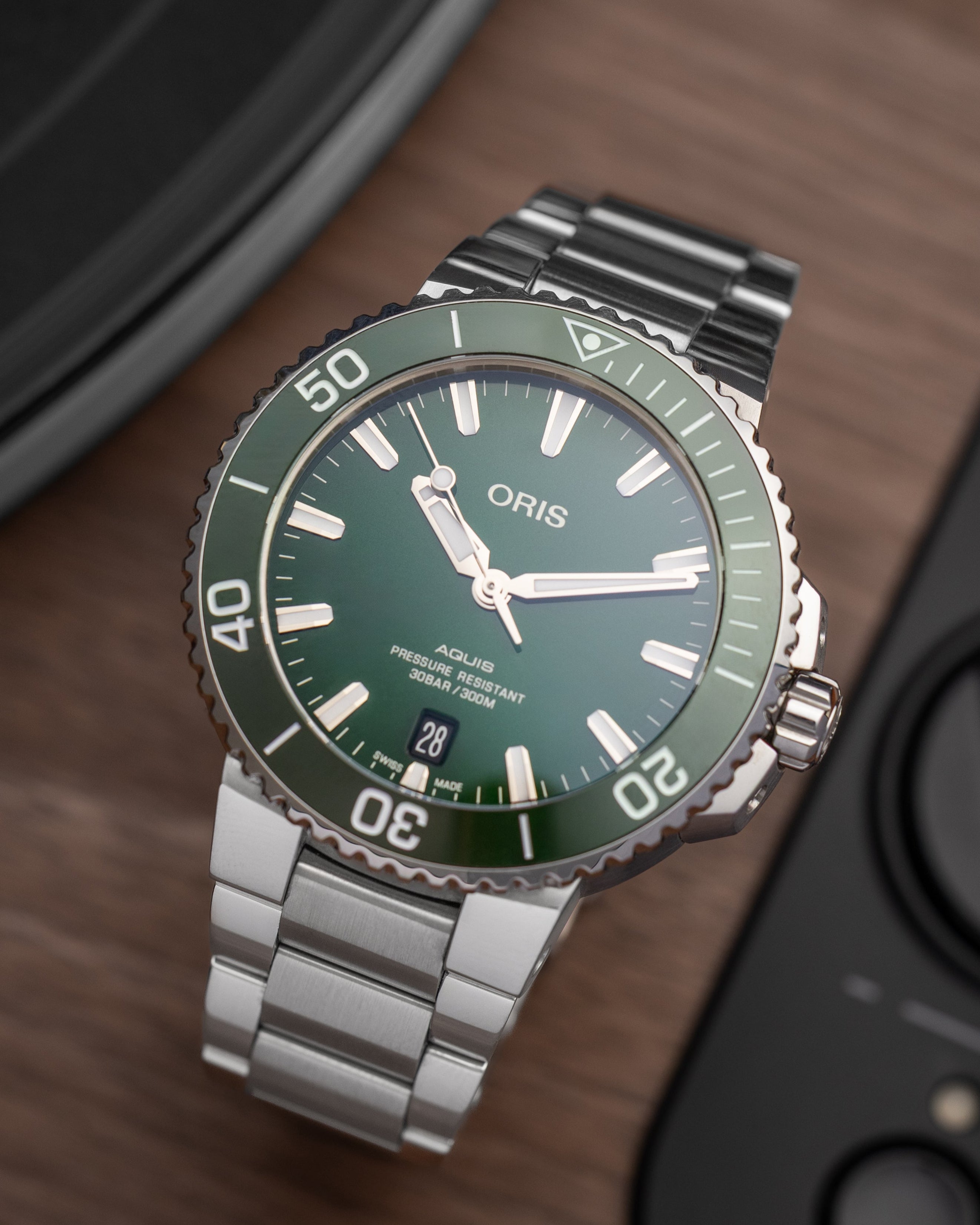 Green Oris Aquis Date 0173377324157 | Grand Caliber Dallas, Texas