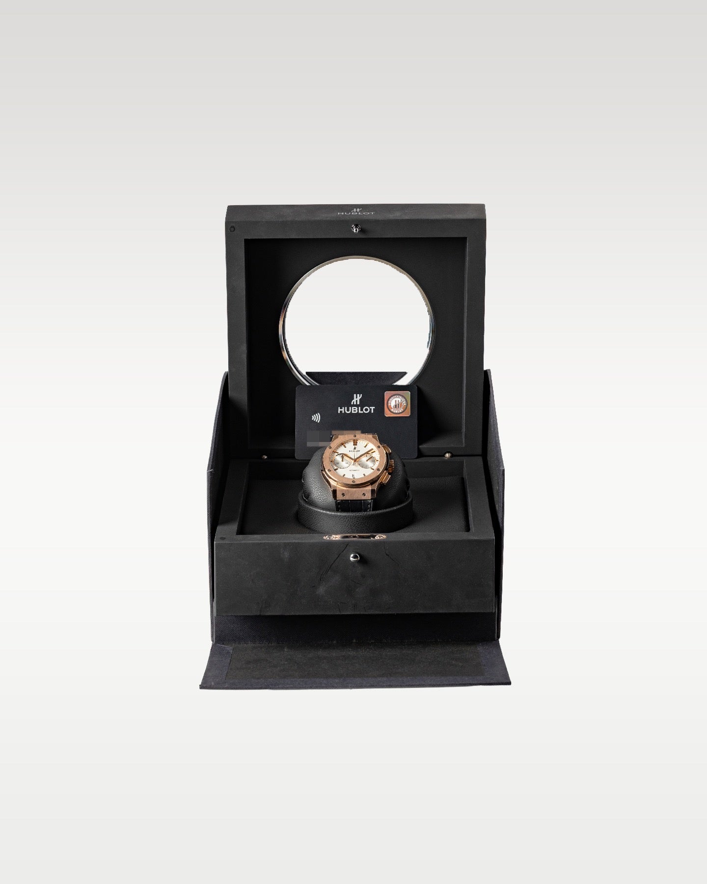 Rose Gold Hublot Classic Fusion Chrono 521.OX.2611.LR | Grand Caliber