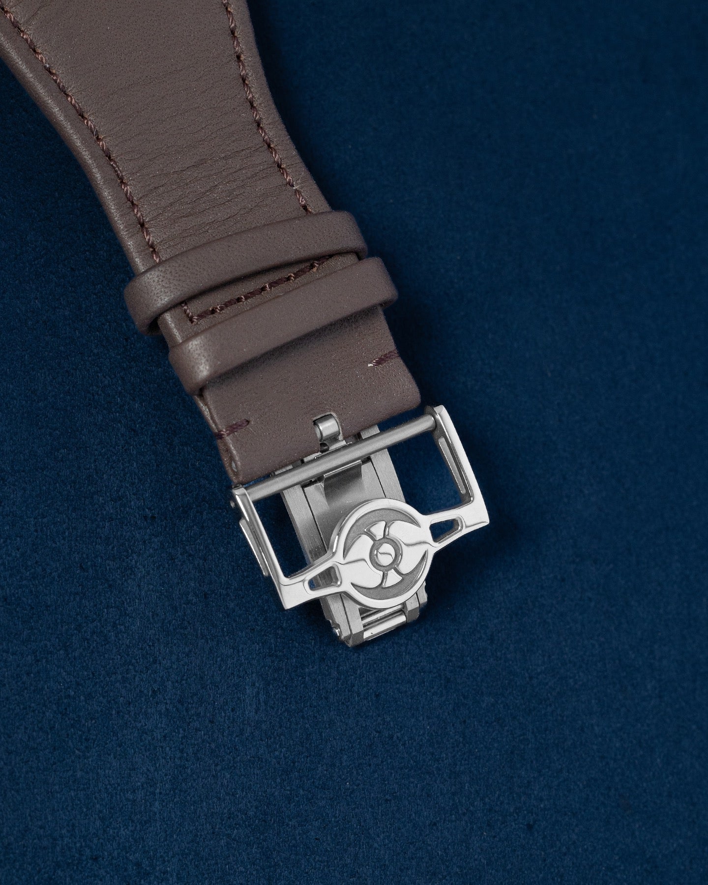 57mm MB&F HM9 Flow Titanium 009-0100-03-001 | Grand Caliber Dallas, Texas