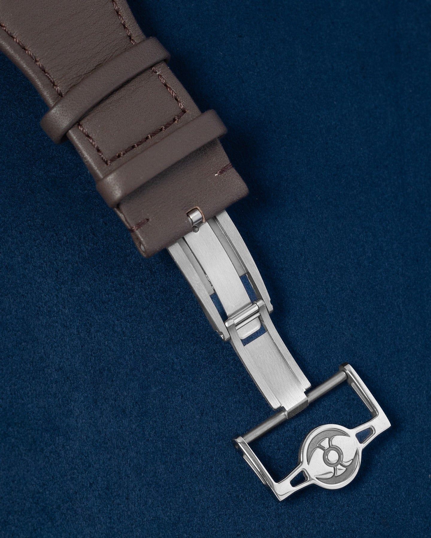 57mm MB&F HM9 Flow Titanium 009-0100-03-001 | Grand Caliber Dallas, Texas