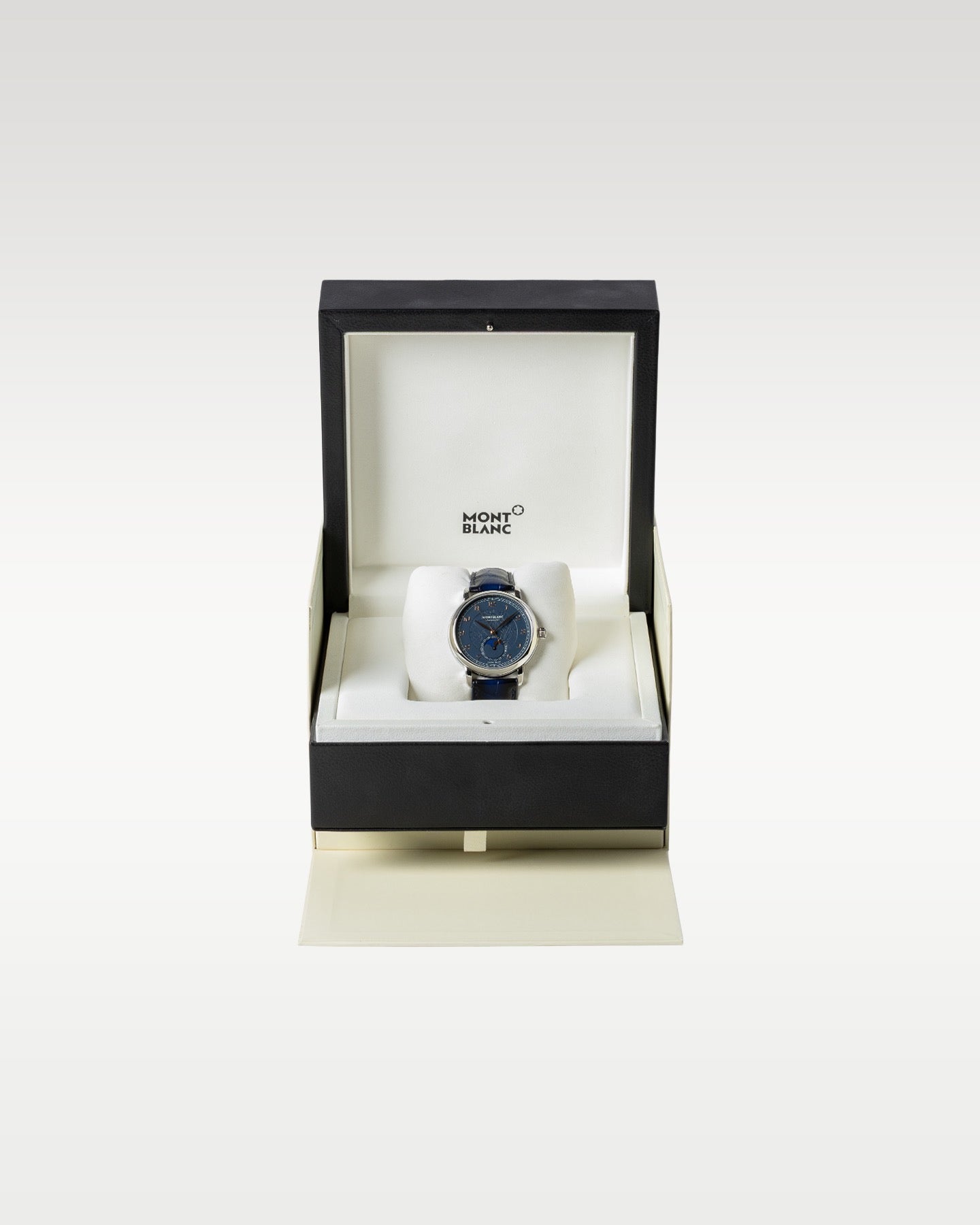 blue Montblanc Star Legacy Moonphase 129630 | Grand Caliber Dallas