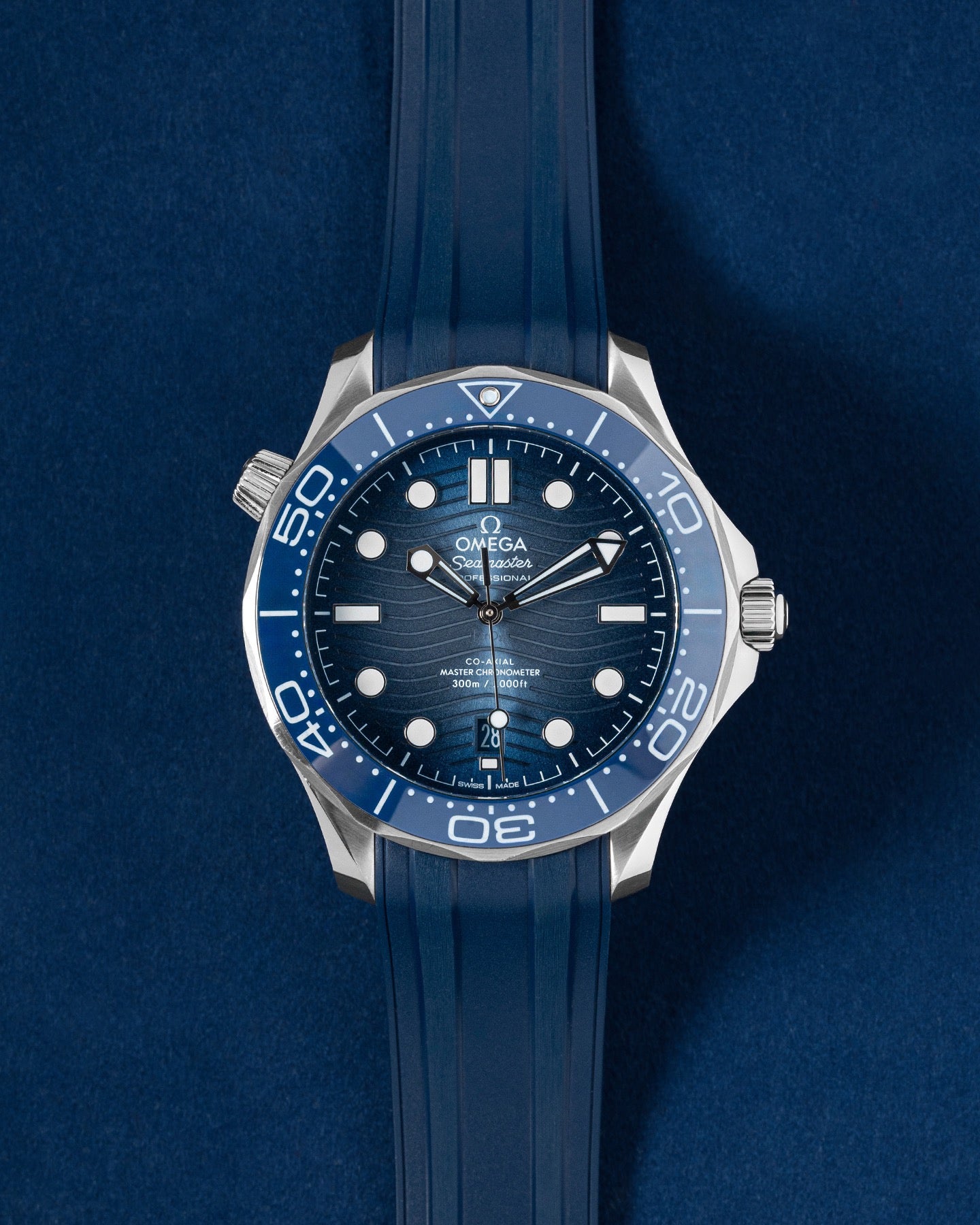 Omega Diver 300m Co-axial Summer Blue Seamaster 210.32.42.20.03.002