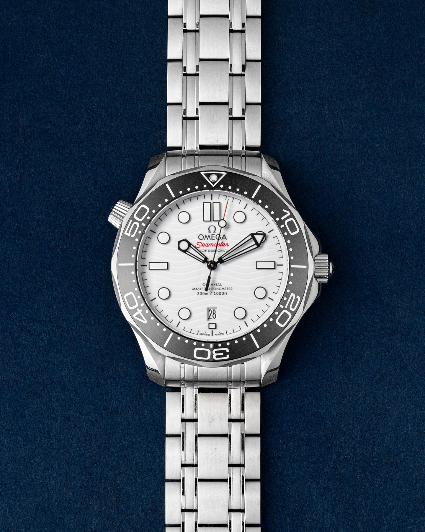 42mm Stainless Steel White Dial Omega Seamaster 210.30.42.20.04.001