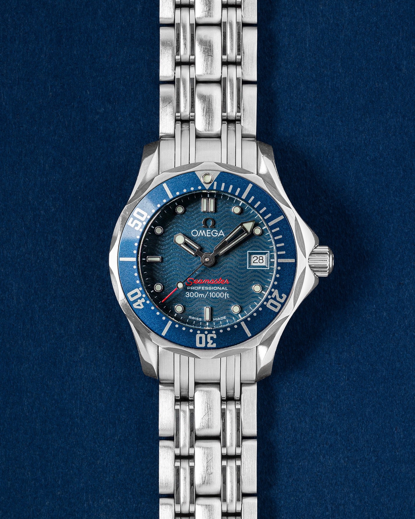 Blue Omega Seamaster 2224.80.00 Quartz | Grand Caliber Watches TX