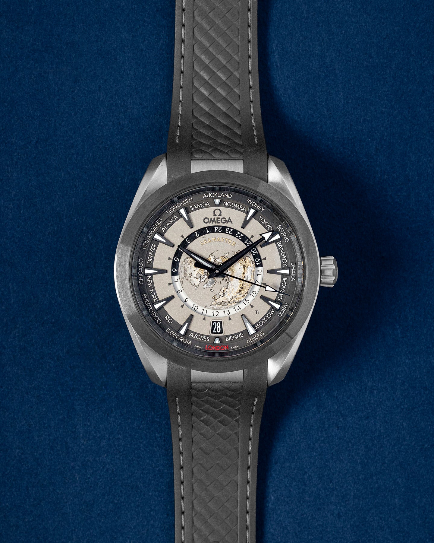 Gray 2023 Omega Seamaster Aqua Terra 22092432299001 Watch | Grand Caliber