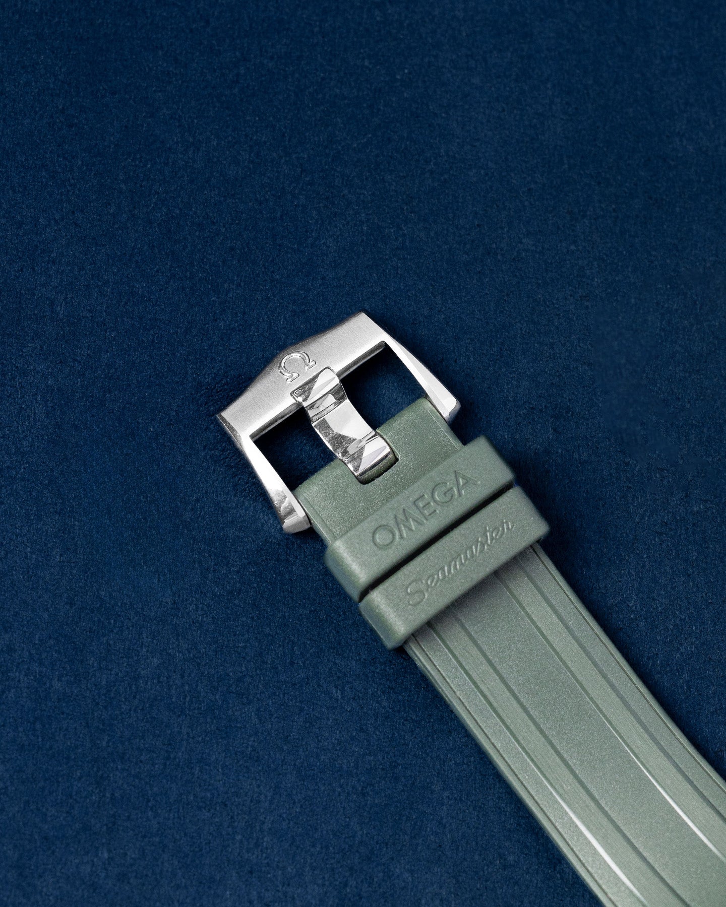 Omega Seamaster Diver 21032422010001