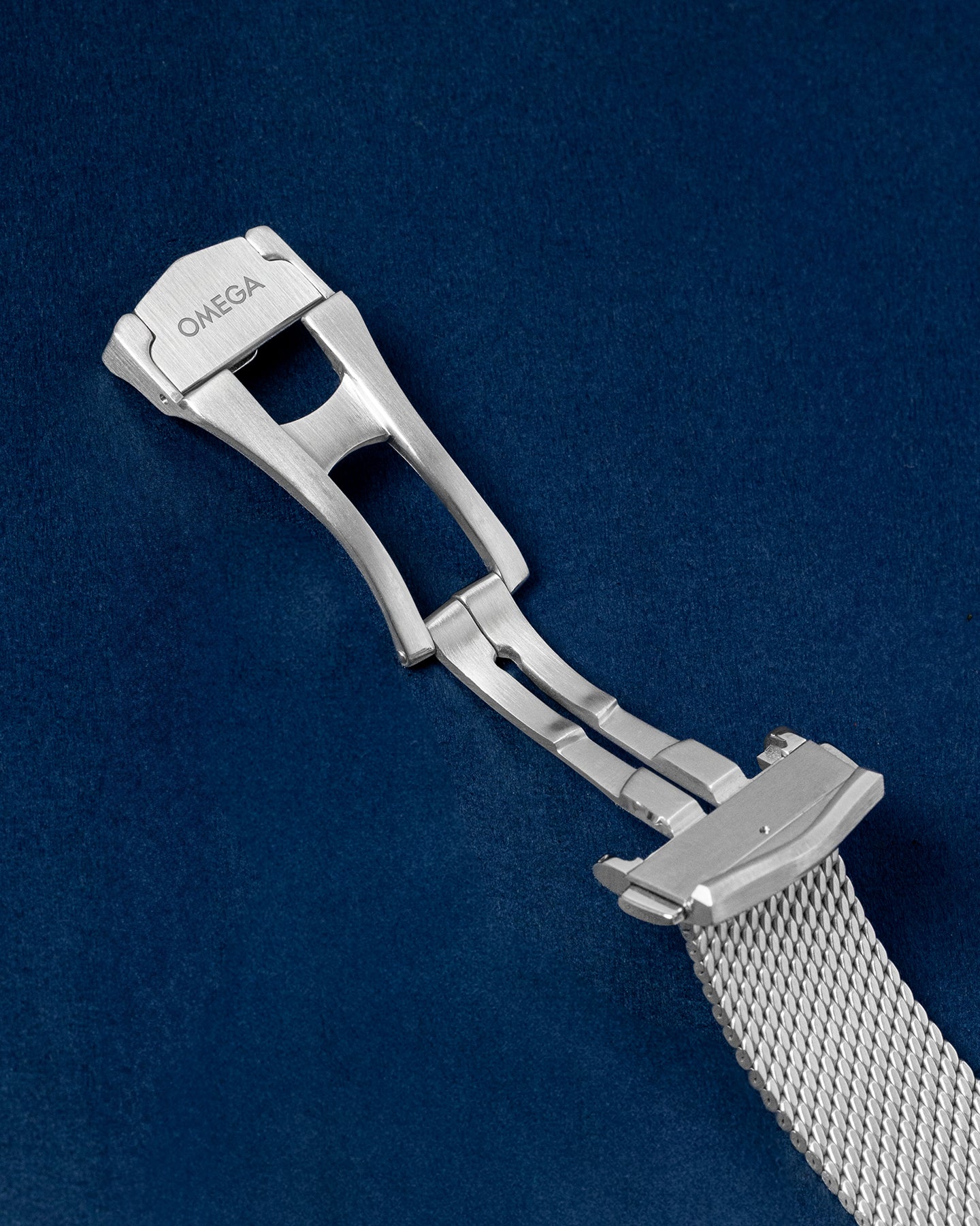 Omega` Seamaster Diver 300M 210.30.42.20.03.002