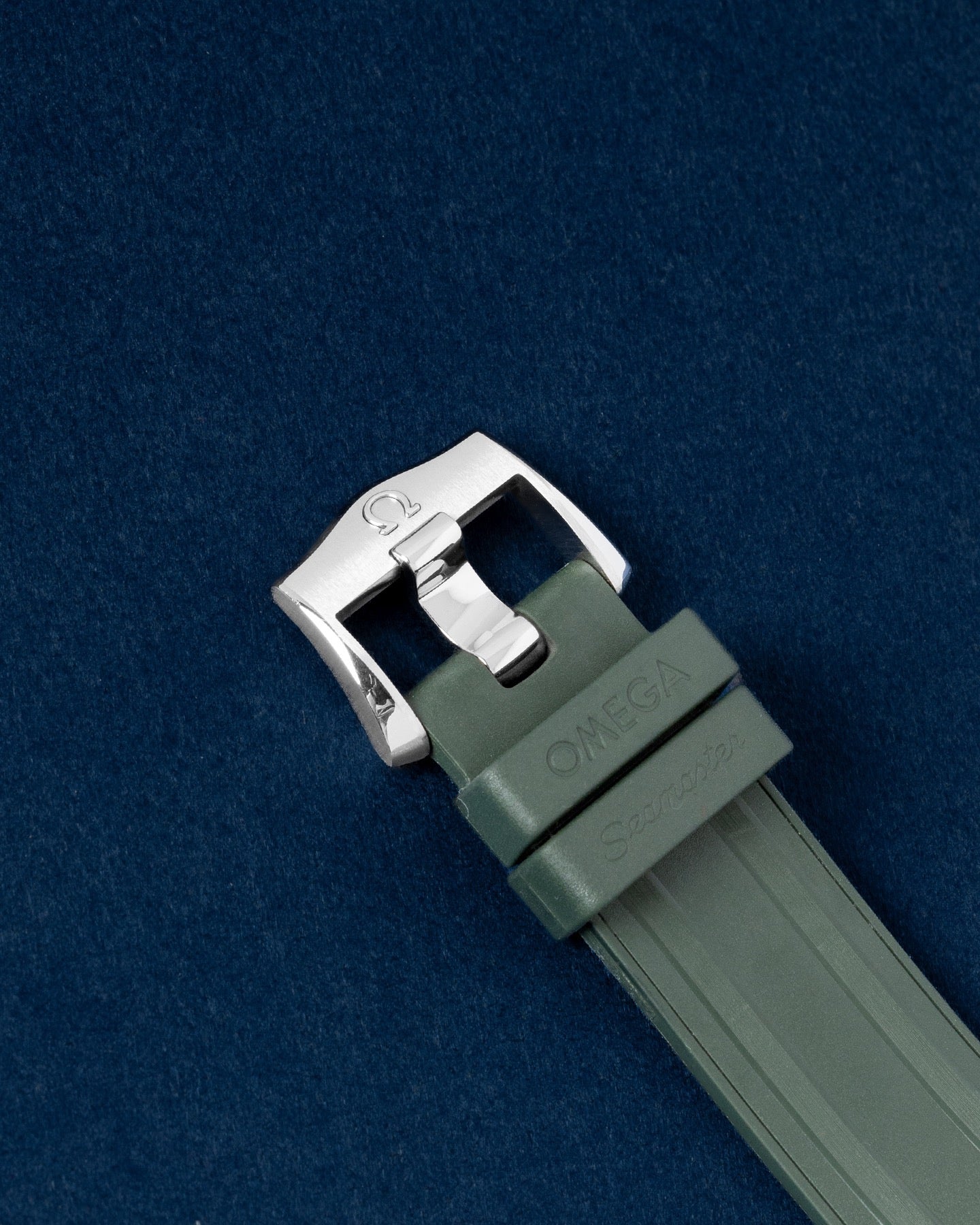 Omega Seamaster Master Chronometer 210.32.42.20.10.001