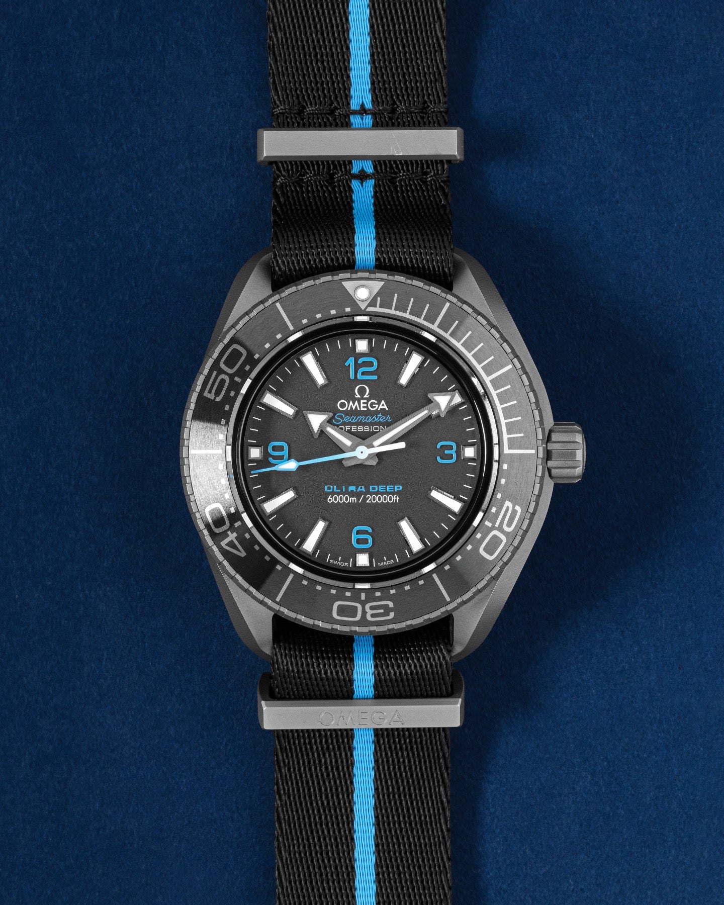 Omega Seamaster Planet Ocean 6000M 215.92.46.21.01.001