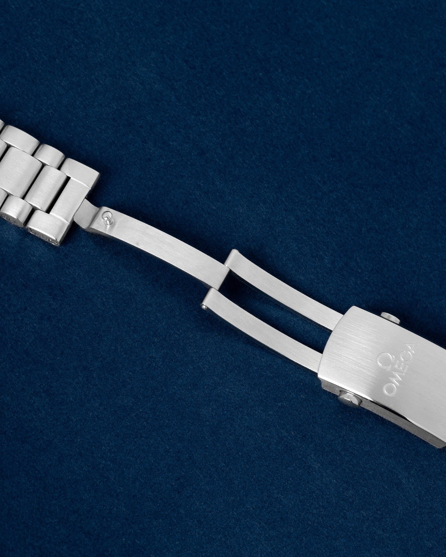 Omega Seamaster Planet Ocean GMT 23230442201002 | Grand Caliber