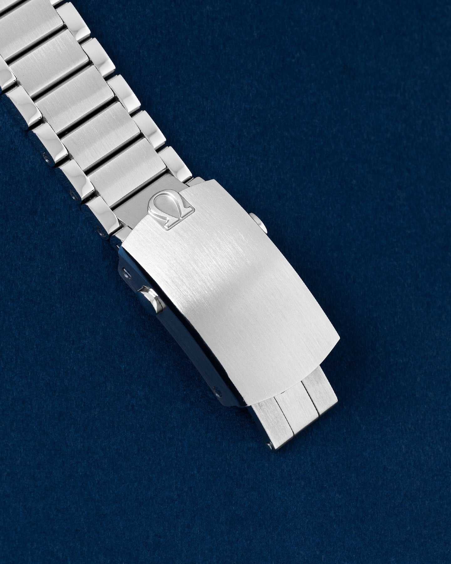 Omega Seamaster Railmaster 220.10.38.20.01.002