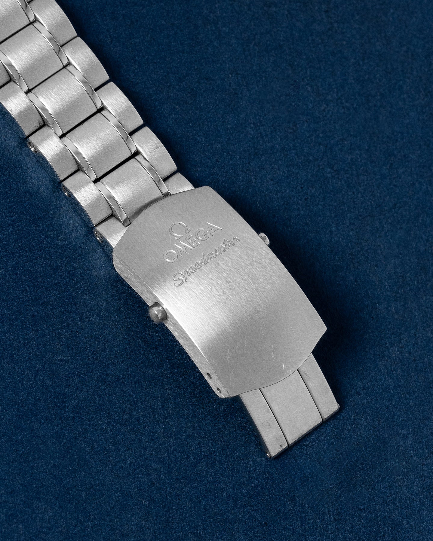 Omega Speedmaster 326.30.40.50.01.002