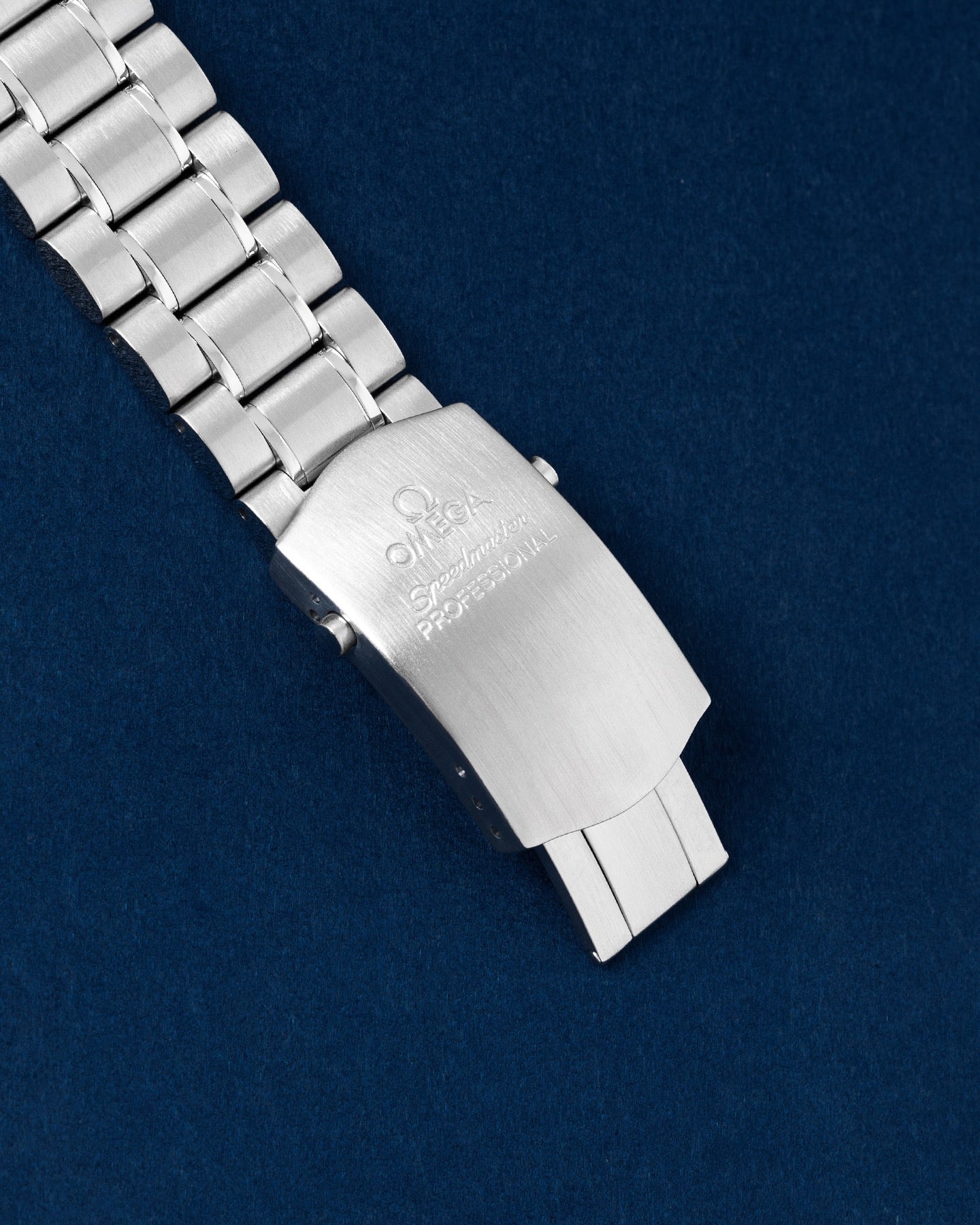 Omega Speedmaster Moonwatch 310.30.42.50.01.001