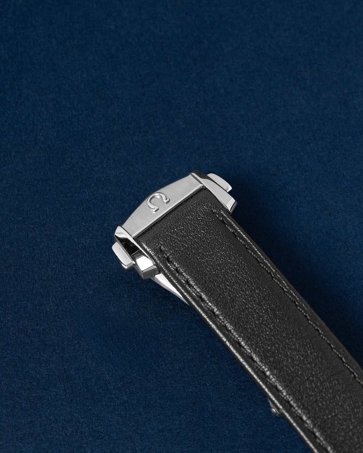 Omega Speedmaster Moonwatch 31032425001002