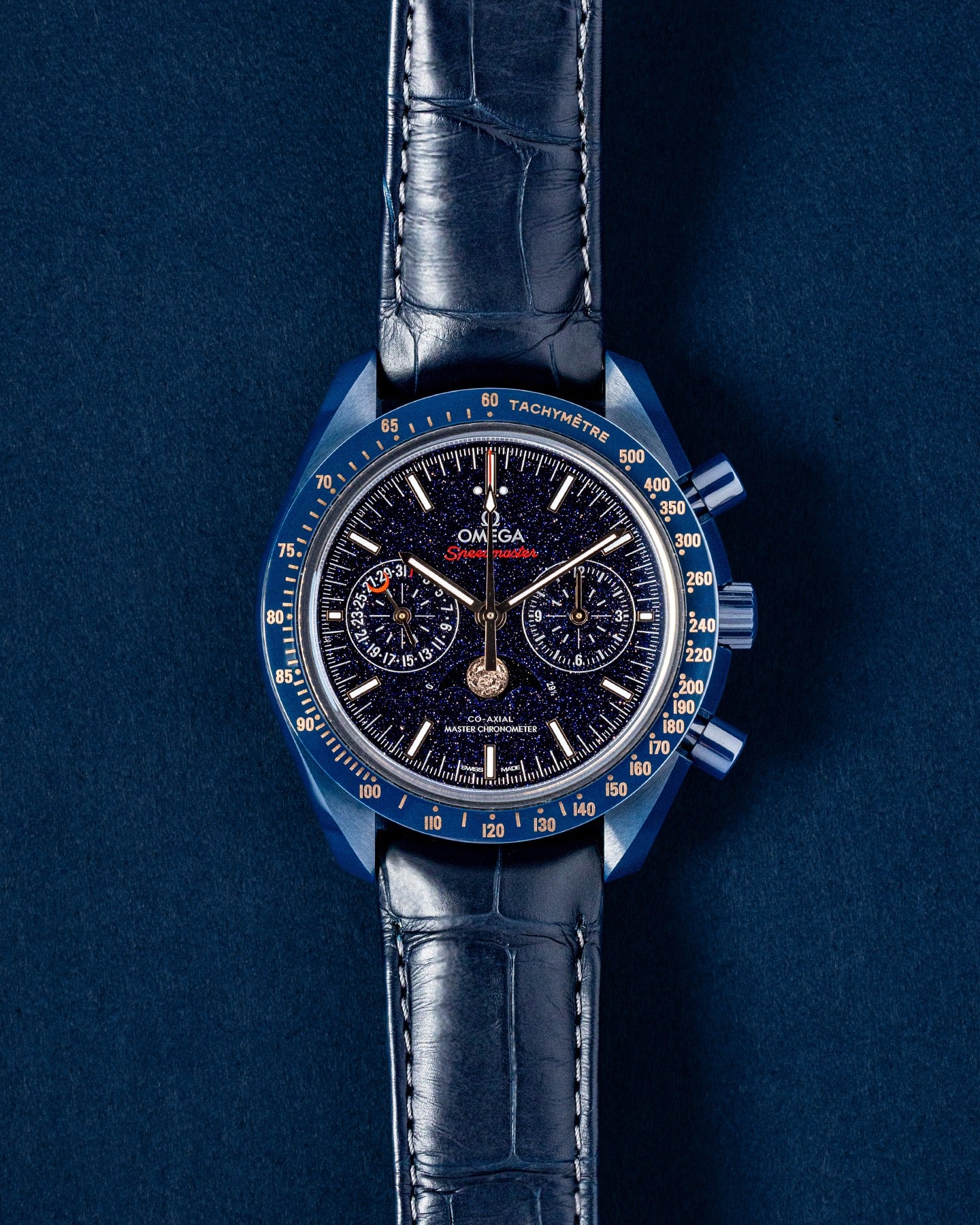 Omega Speedmaster Moonwatch Moonphase 304.93.44.52.03.002