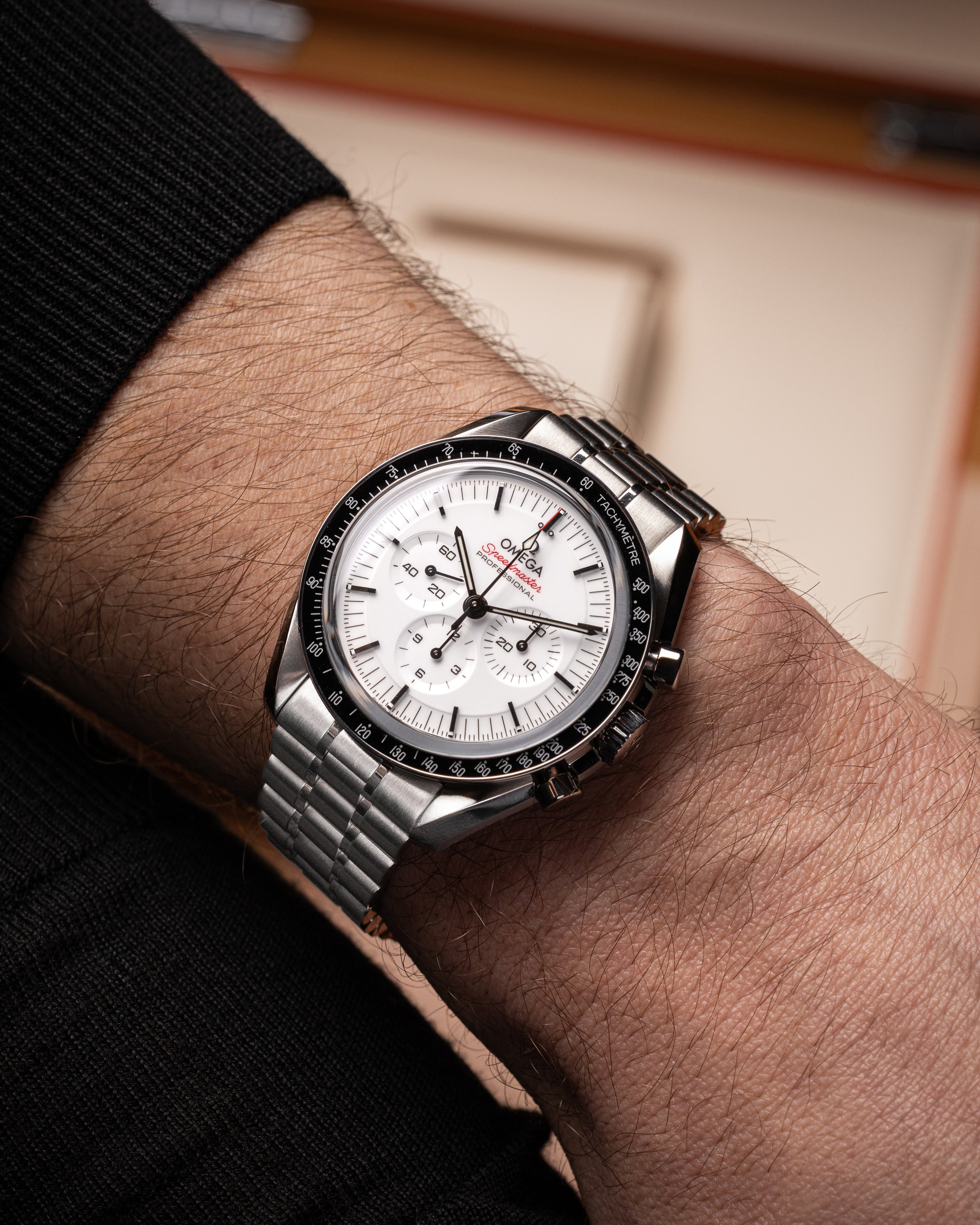 Omega Speedmaster Moonwatch Professional White 310.30.42.50.04.001 at Grand Caliber | Omega Dallas