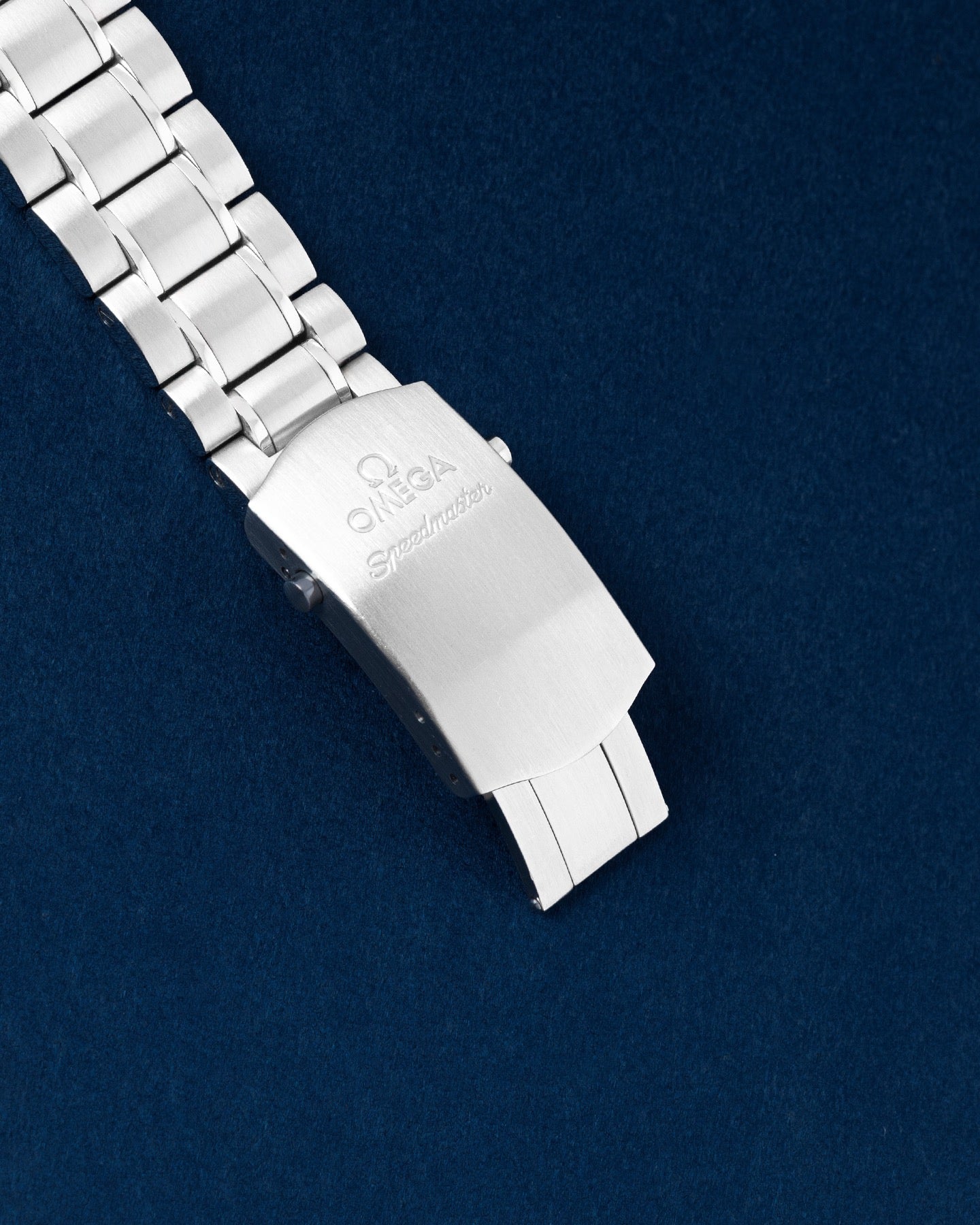 2018 Omega Speedmaster Racing 326.30.40.50.04.001 | Grand Caliber