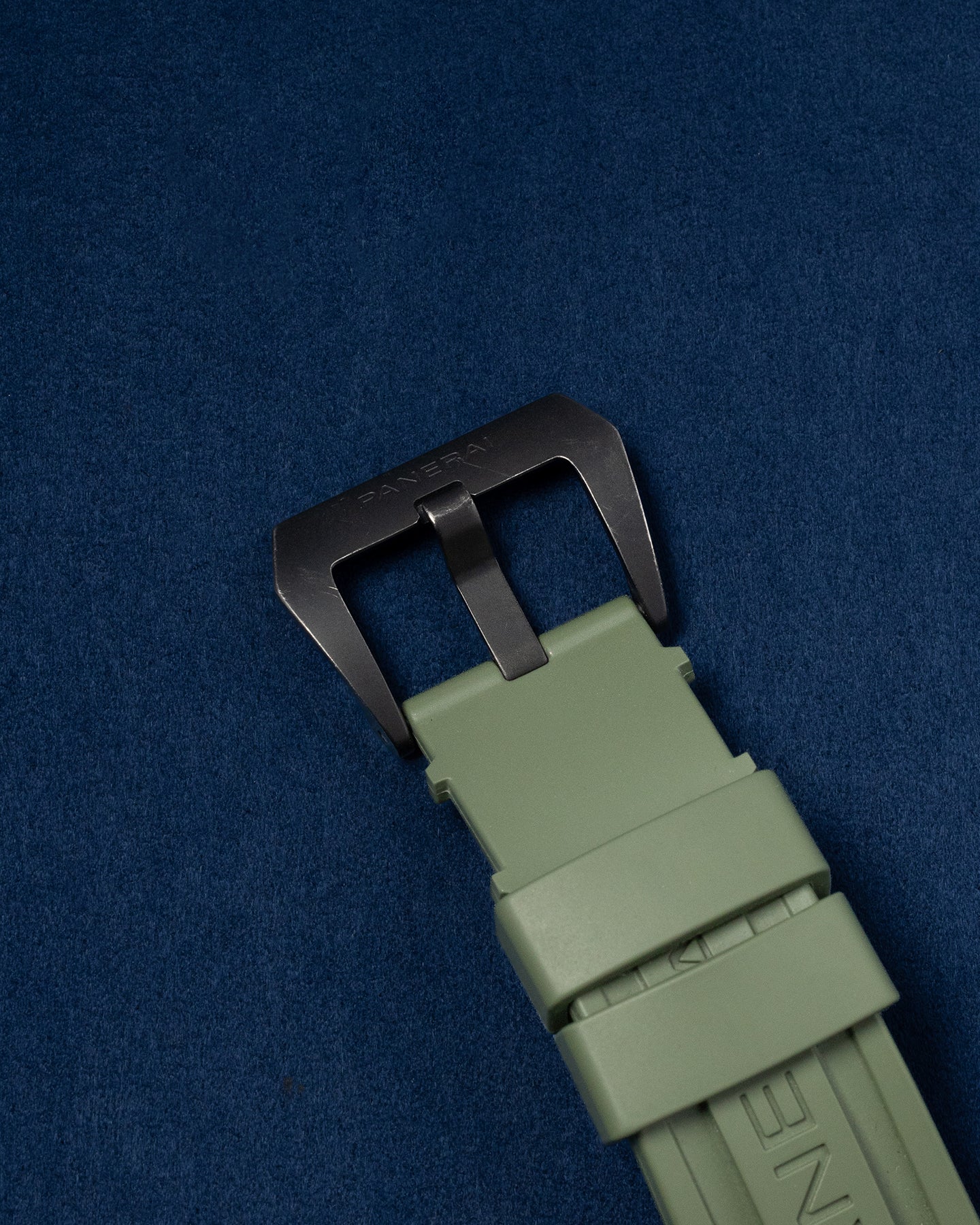 Luminor 1950 3 Days GMT PAM 00441 Ceramic Panerai Watch | Grand Caliber Dallas