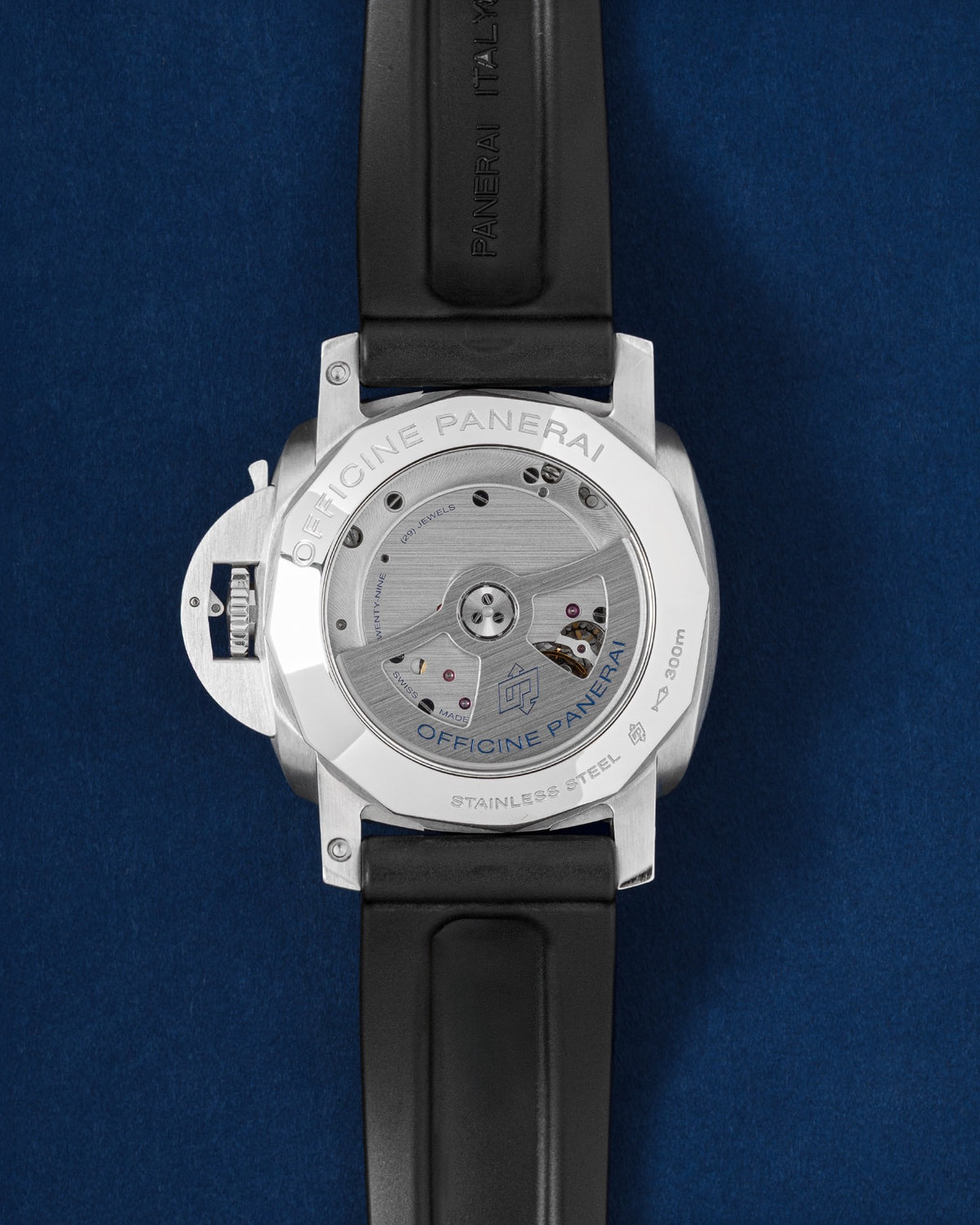 Panerai Luminor 1950 3 Days GMT Power Reserve PAM 00321