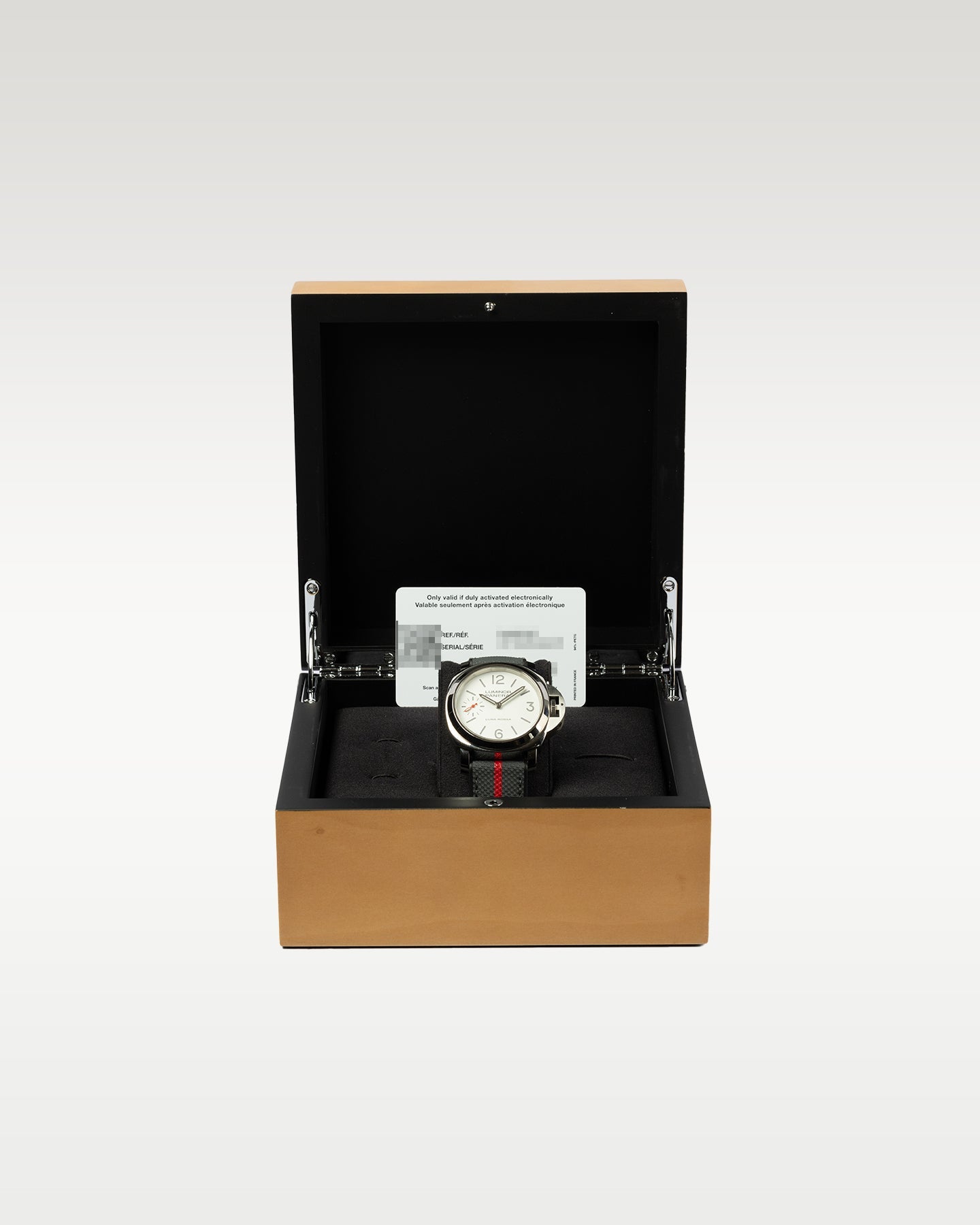 Panerai Luminor Luna Rossa PAM01342