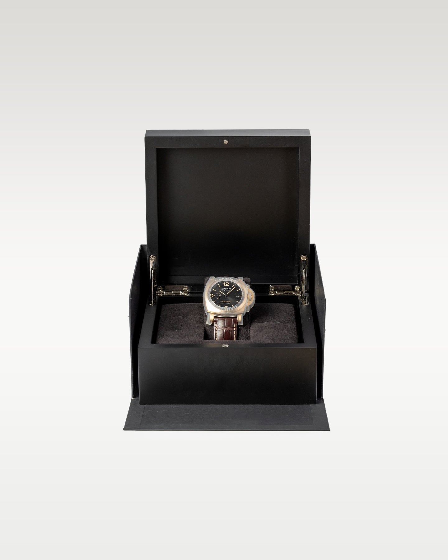 Panerai Luminor Marina PAM01115 "Limited 70 Pieces"