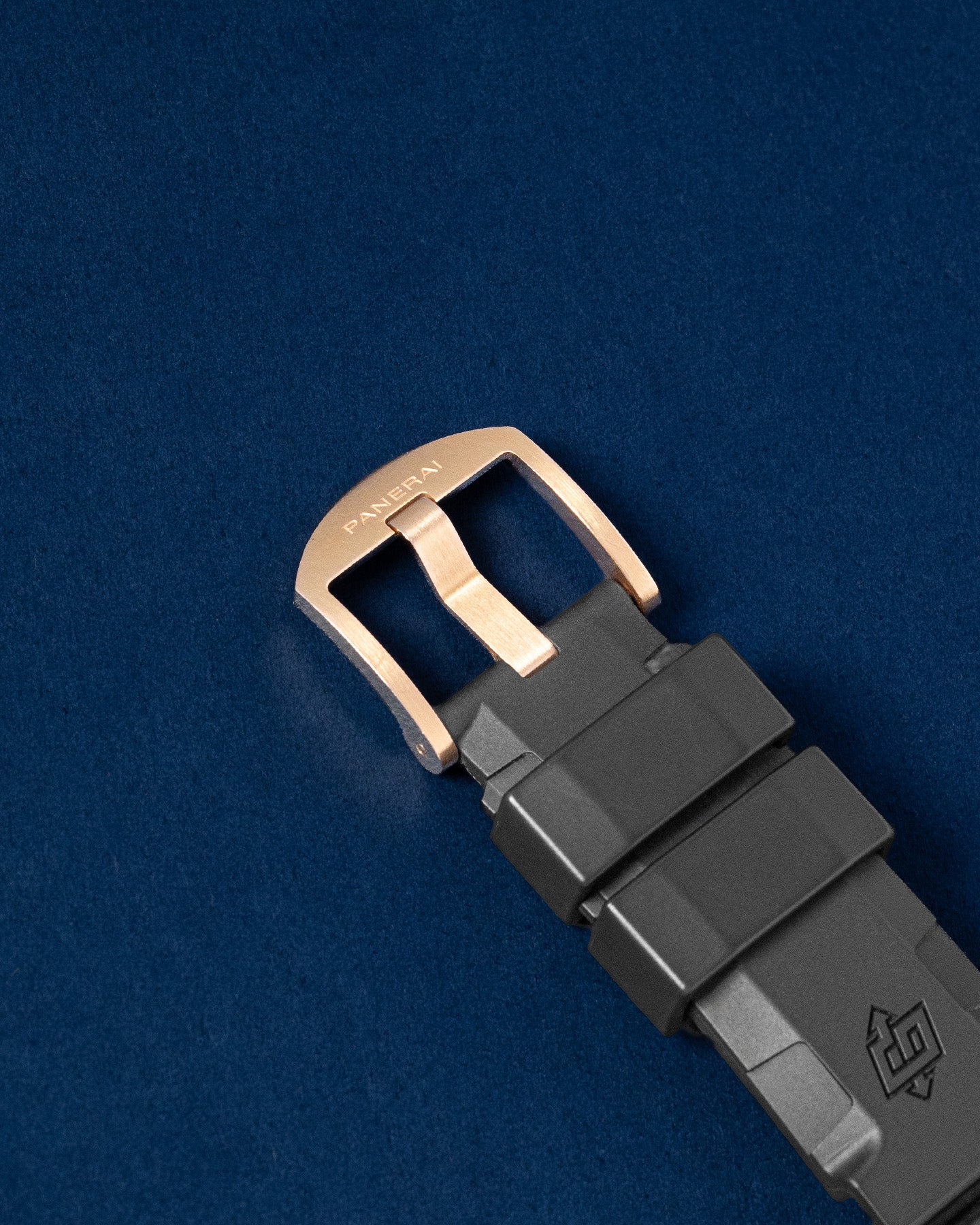 Rose Gold Panerai Submersible Goldtech Pam 00974 Watch | Grand Caliber Dallas