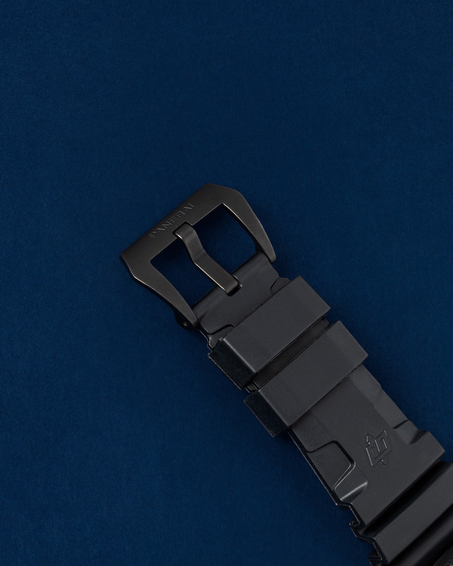 Panerai Submersible Marina Militare Carbotech PAM 02979