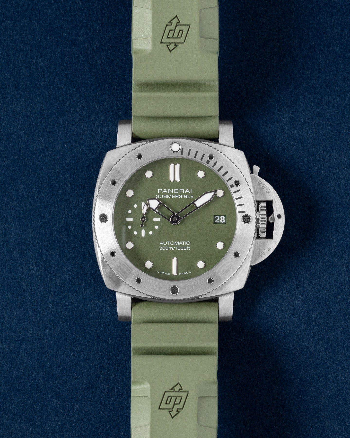Limited Edition Panerai Submersible Verde Militare PAM01055 | Grand Caliber