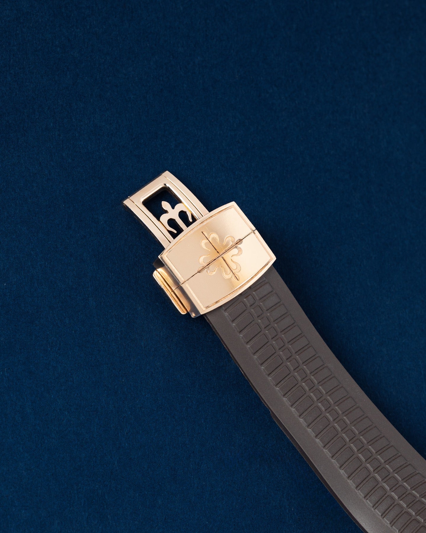 Rose Gold Patek Philippe Aquanaut Brown Dial 5164R-001 | Grand Caliber TX