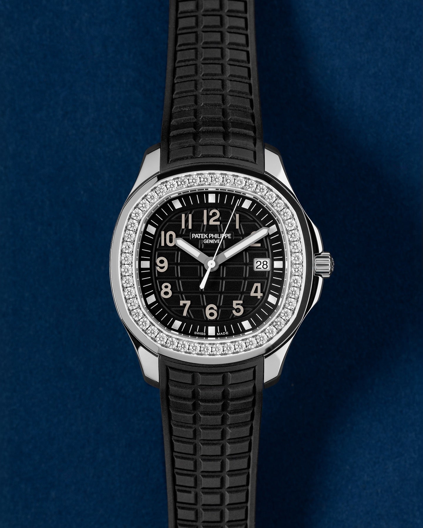 Patek Philippe Aquanaut Luce 5267/200A-001 Diamond Bezel | Grand Caliber