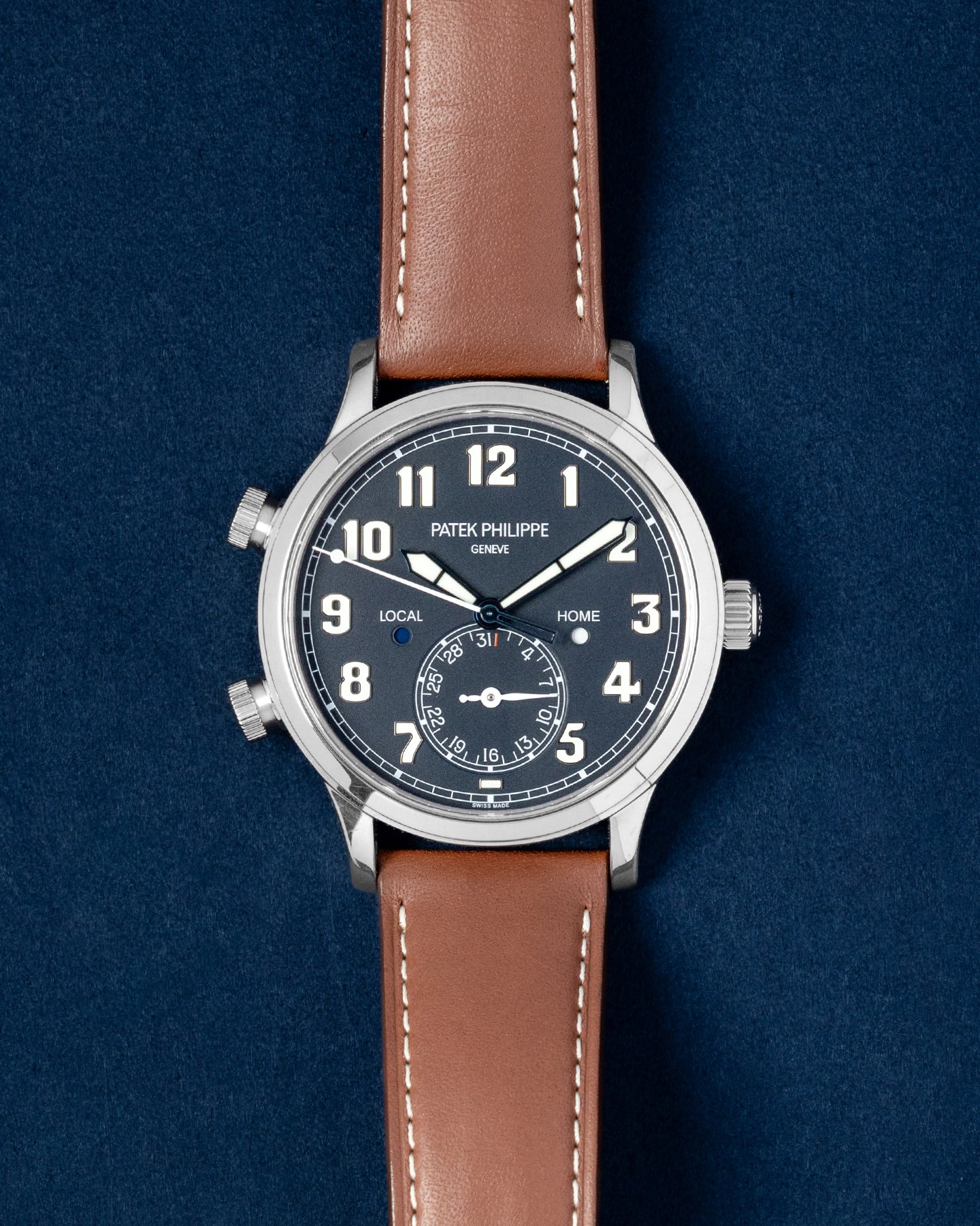 2019 White Gold Patek Philippe Calatrava Pilot Travel Time 5524G Watch | Grand Caliber