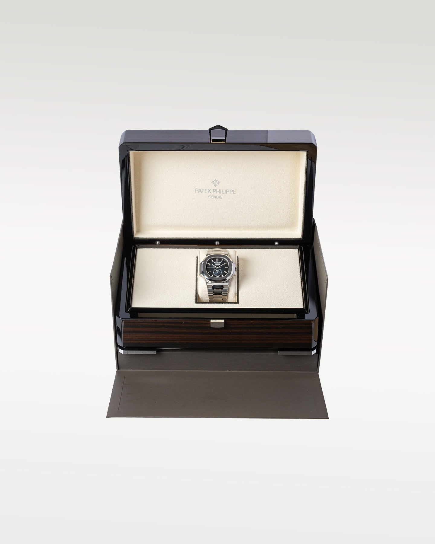 2024 New Patek Philippe Nautilus 40.5mm 5726/1A-014 | Grand Caliber Dallas, TX