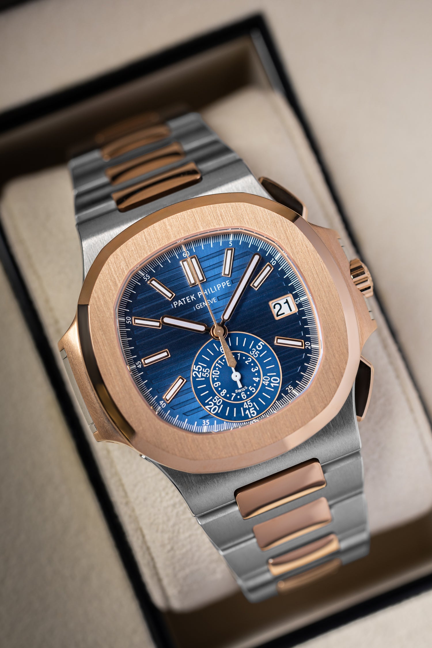 40.5mm Two Tone Rose Gold Patek Philippe Nautilus 5980 Blue Dial Watch