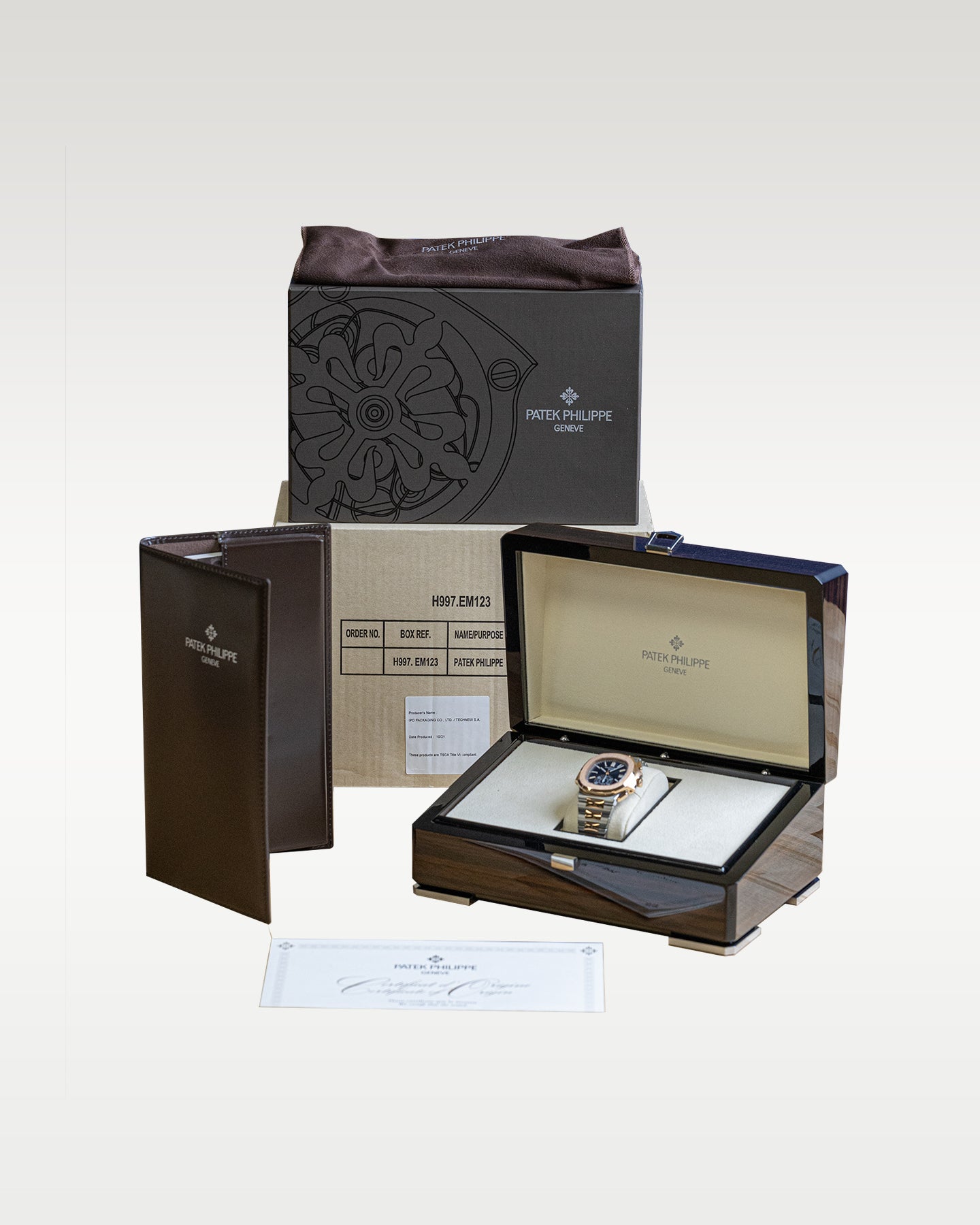 40.5mm Two Tone Rose Gold Patek Philippe Nautilus 5980 Blue Dial Watch