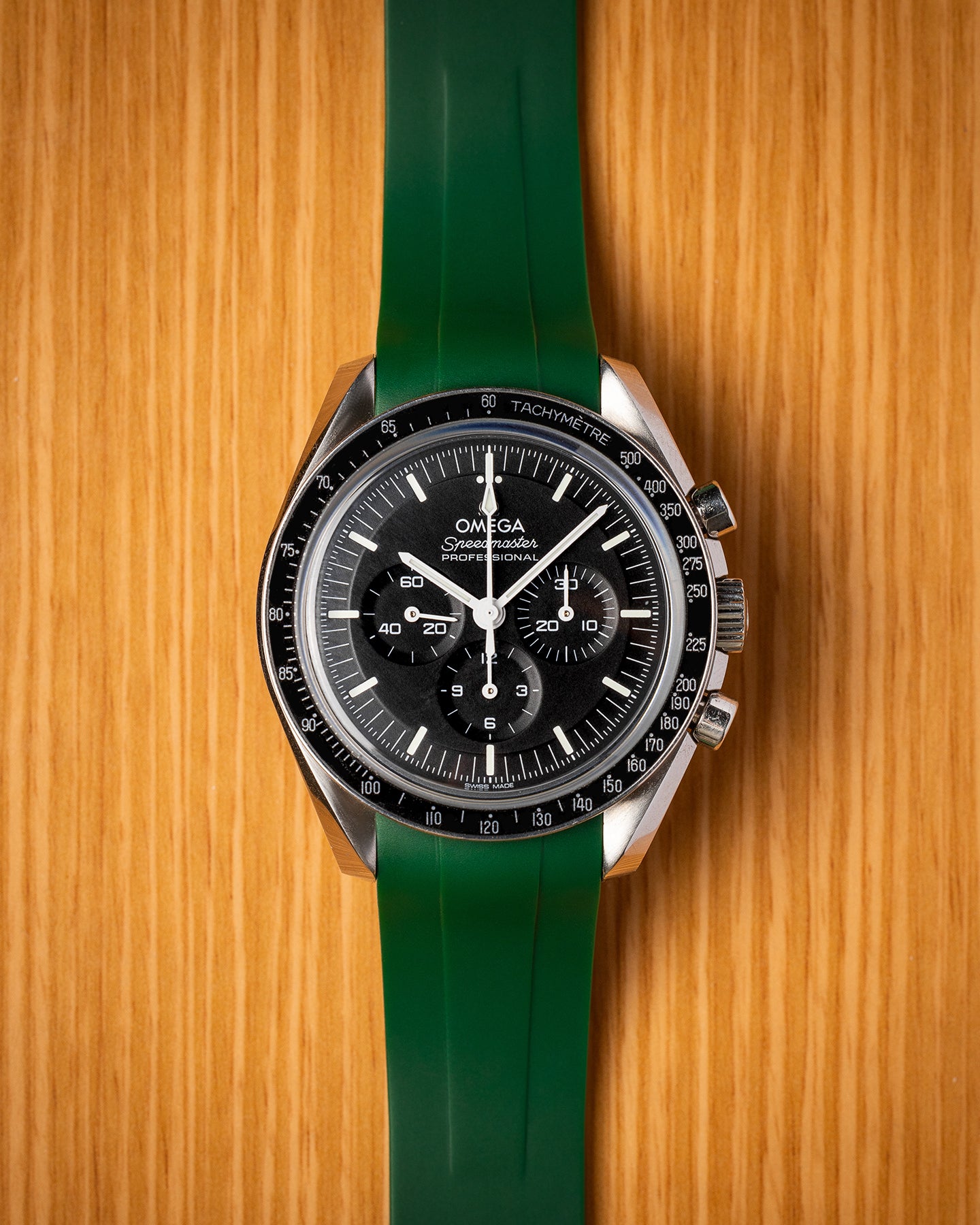 Curved Lug Rubber Strap in Green