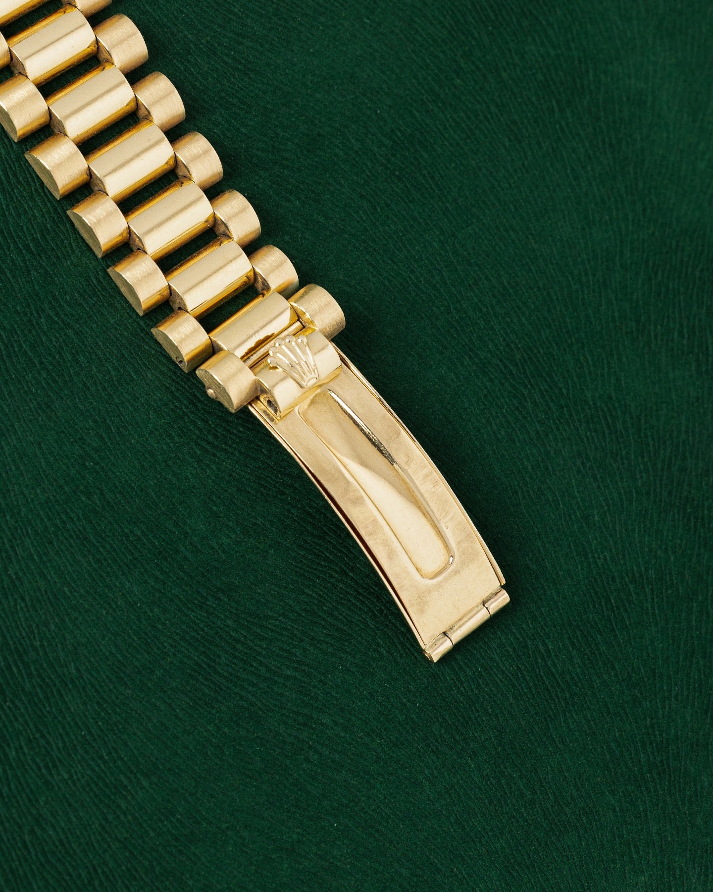 Blue Vintage Rolex Day-Date 36 18038 | Grand Caliber Watches