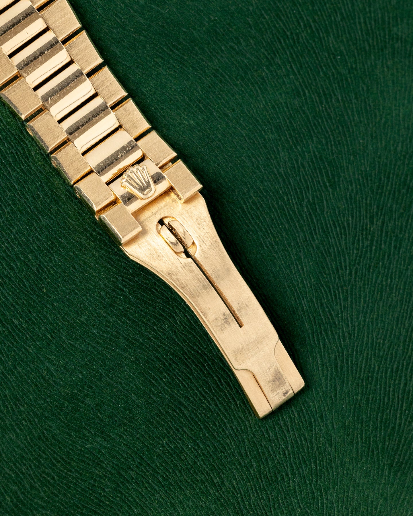Yellow Gold Rolex Day Date Oysterquartz 19018 Vintage Watch | Grand Caliber