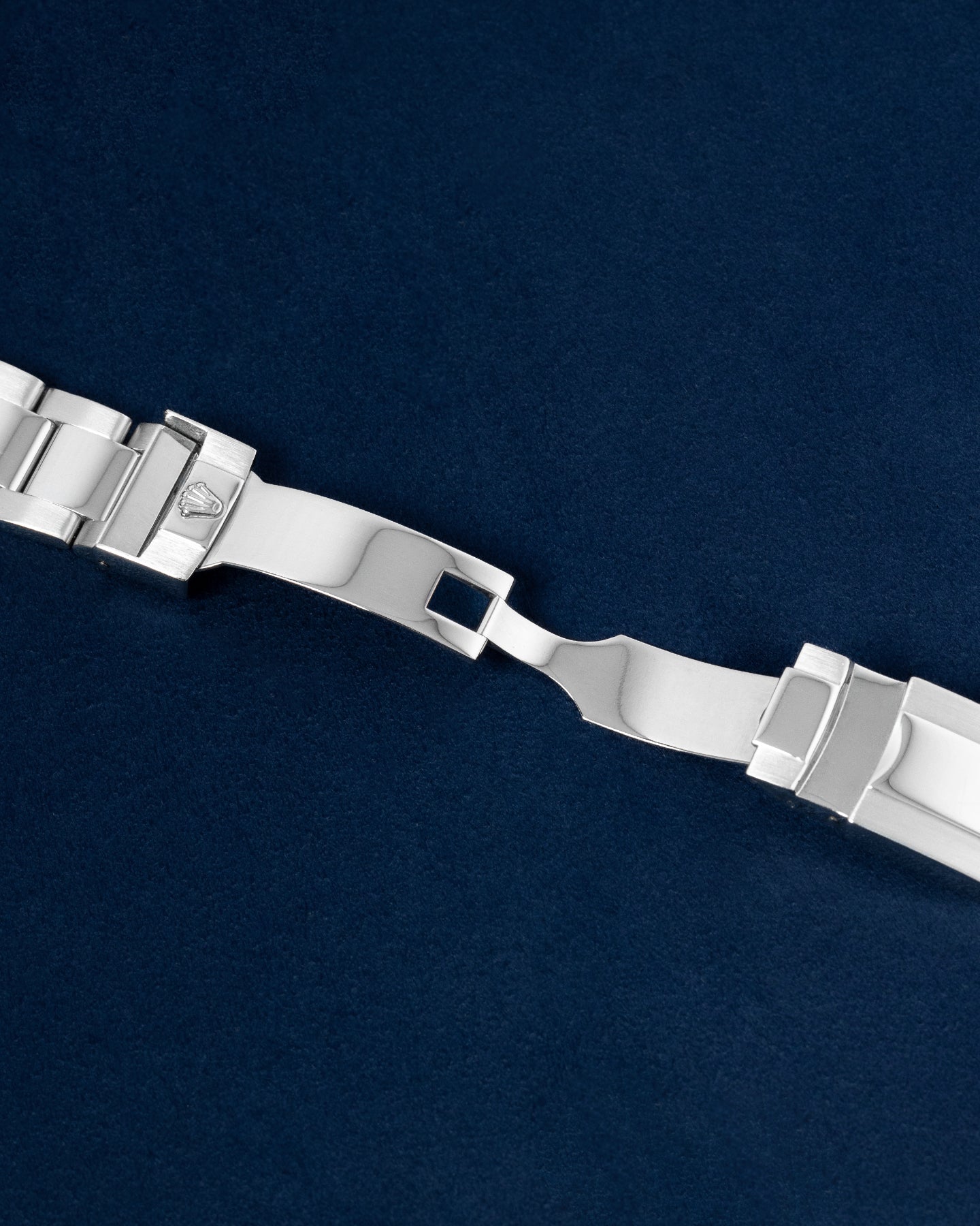 Rolex Daytona 116509 Aftermarket Rainbow White Gold Watch | Grand Caliber Dallas