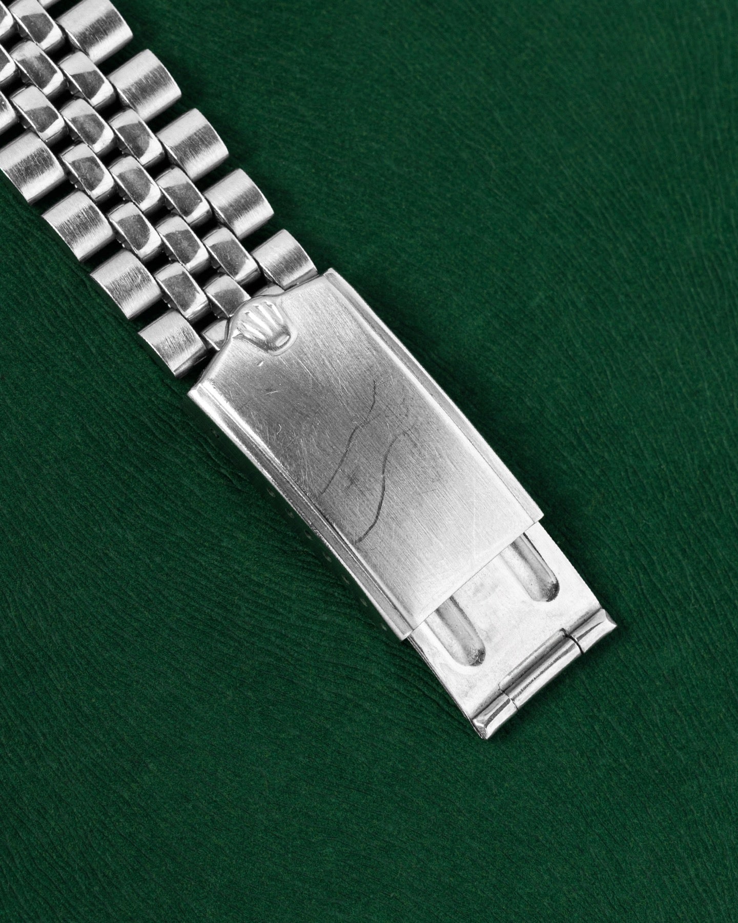 Fuchsia Rolex GMT-Master 1675 | Grand Caliber Dallas, Texas