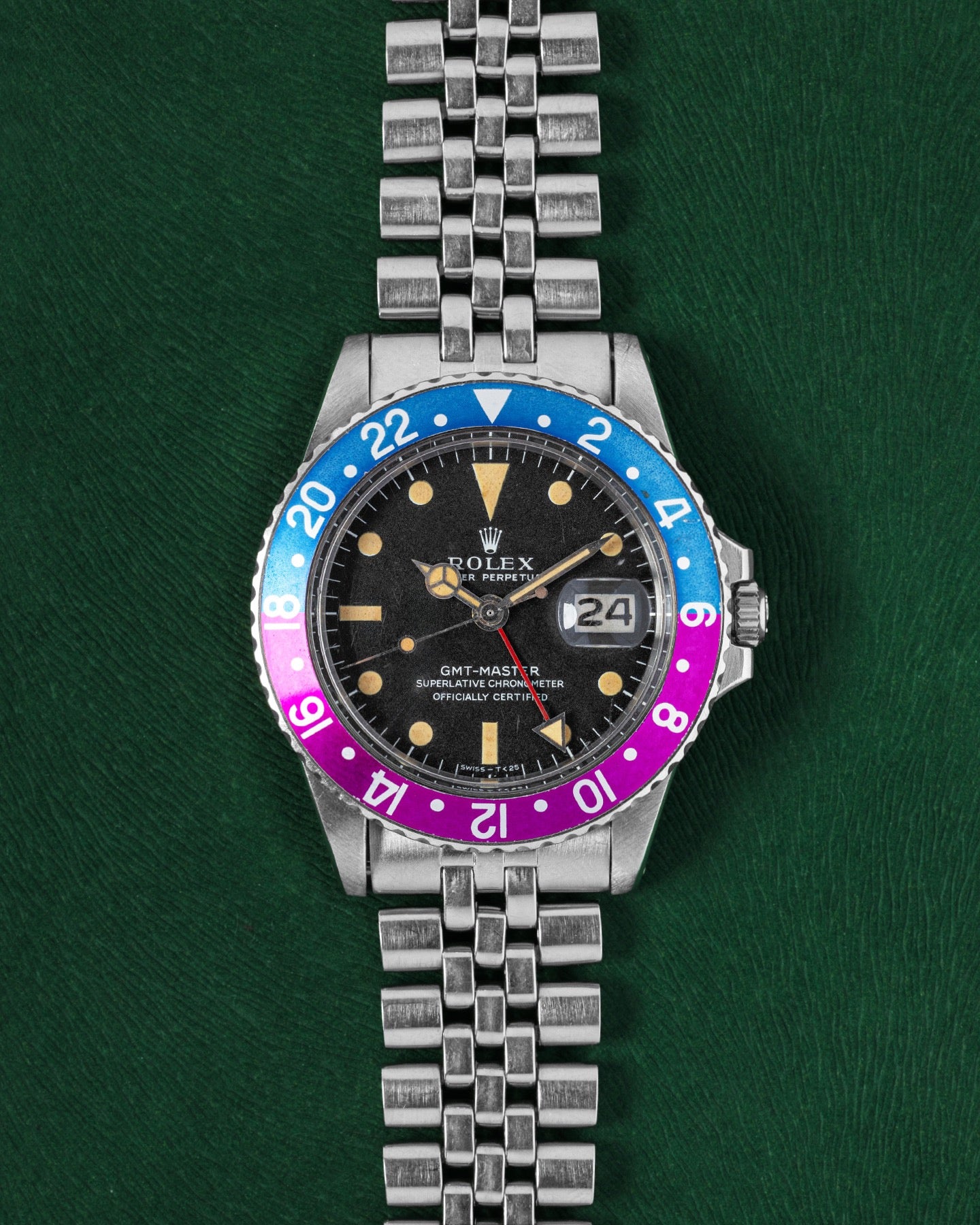Fuchsia Rolex GMT-Master 1675 | Grand Caliber Dallas, Texas