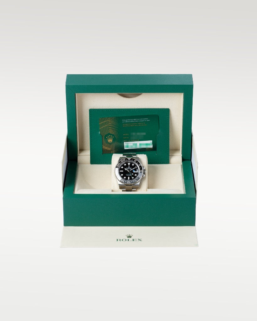 Rolex_GMT-Master_II_126710GRNR